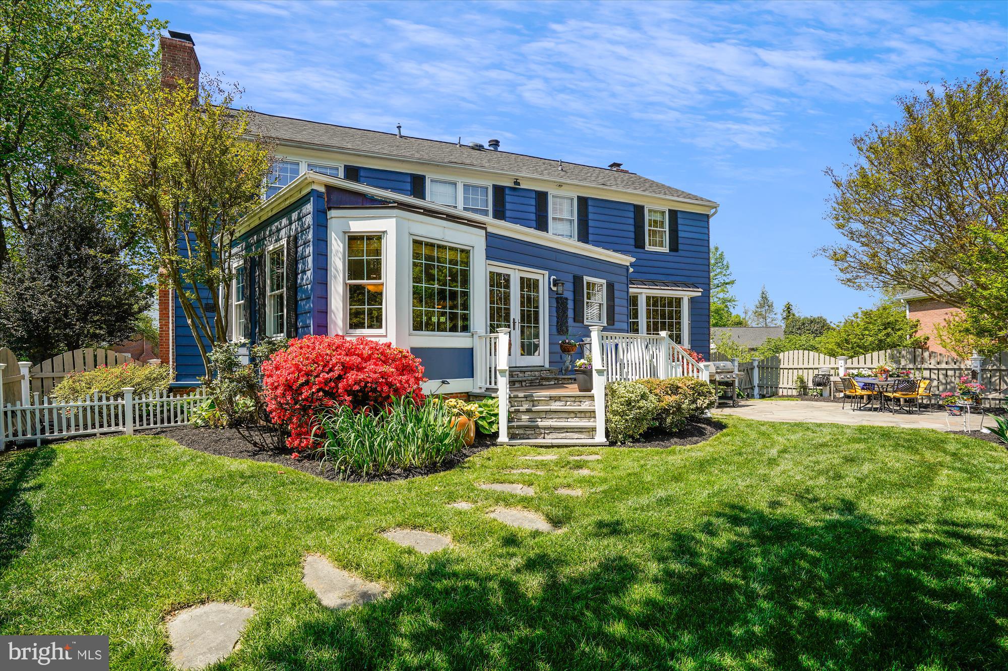 MONTROSE WOODS - Residential