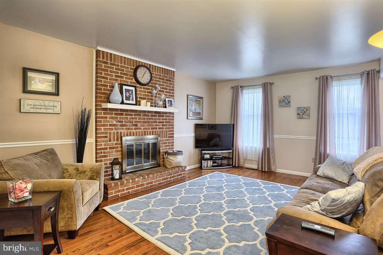 SAMPLE BRIDGE ESTATES - Residential