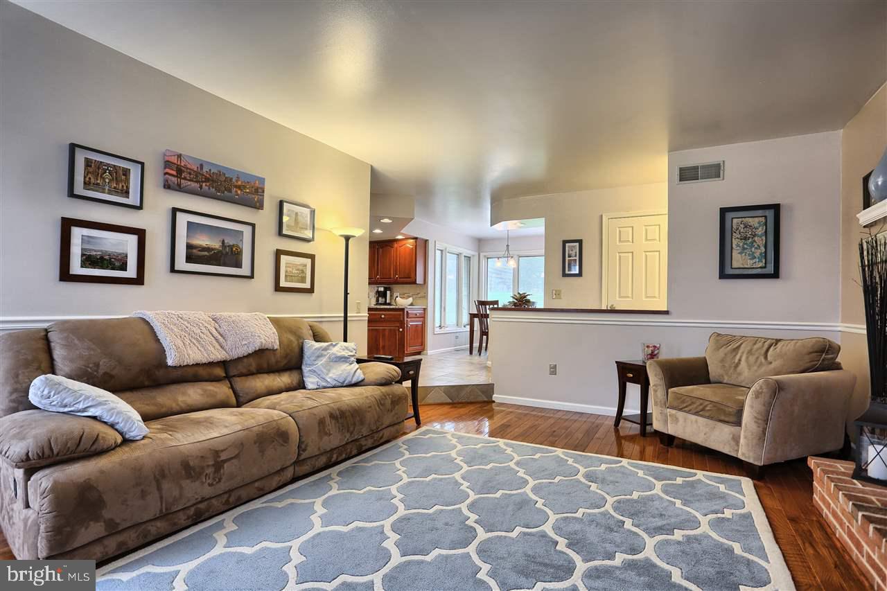 SAMPLE BRIDGE ESTATES - Residential