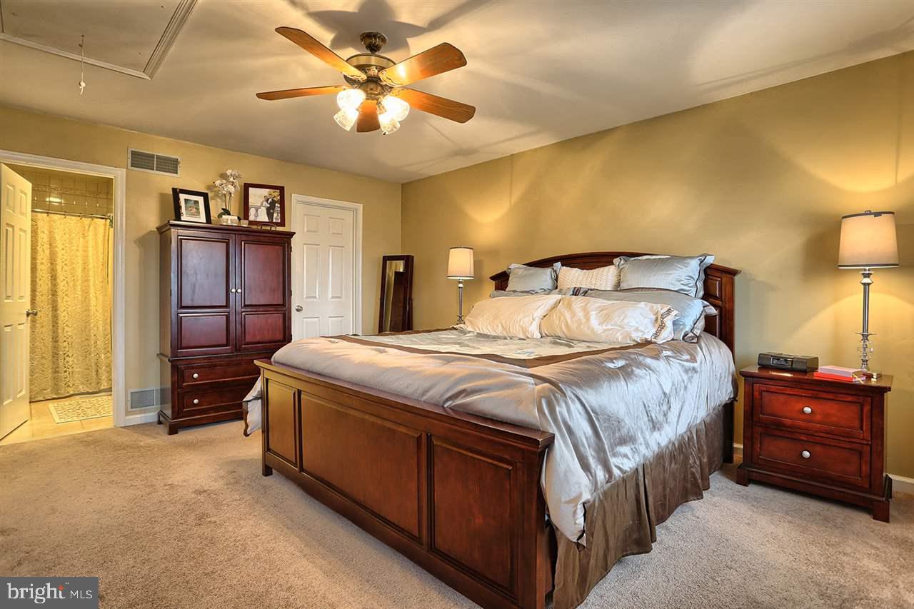 SAMPLE BRIDGE ESTATES - Residential