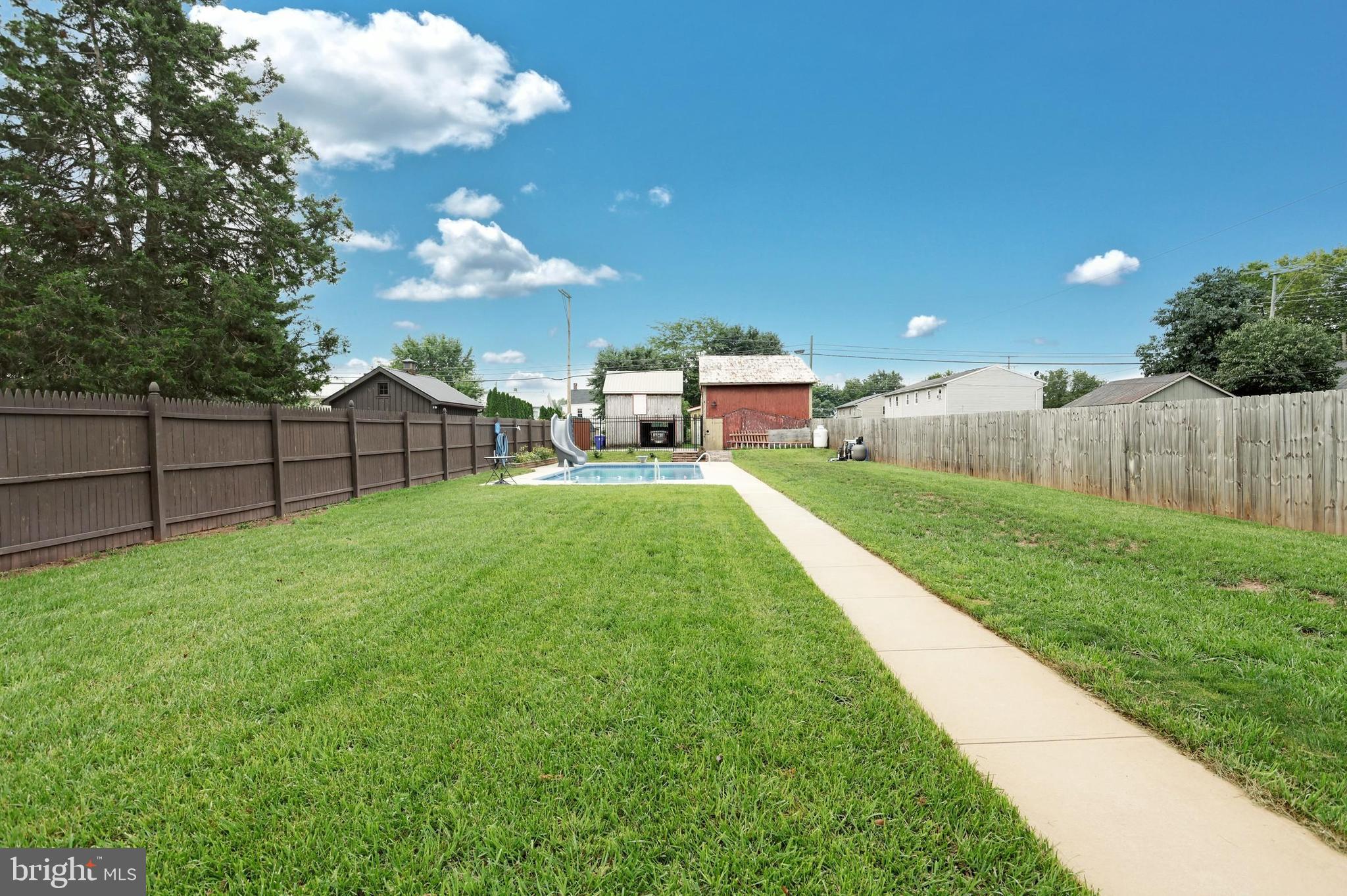 EAST BERLIN BOROUGH - Residential