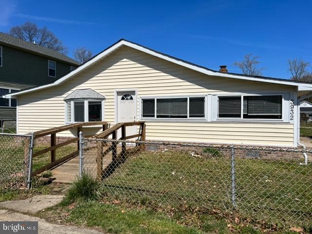 NORTH CHESAPEAKE BEACH - Residential Lease