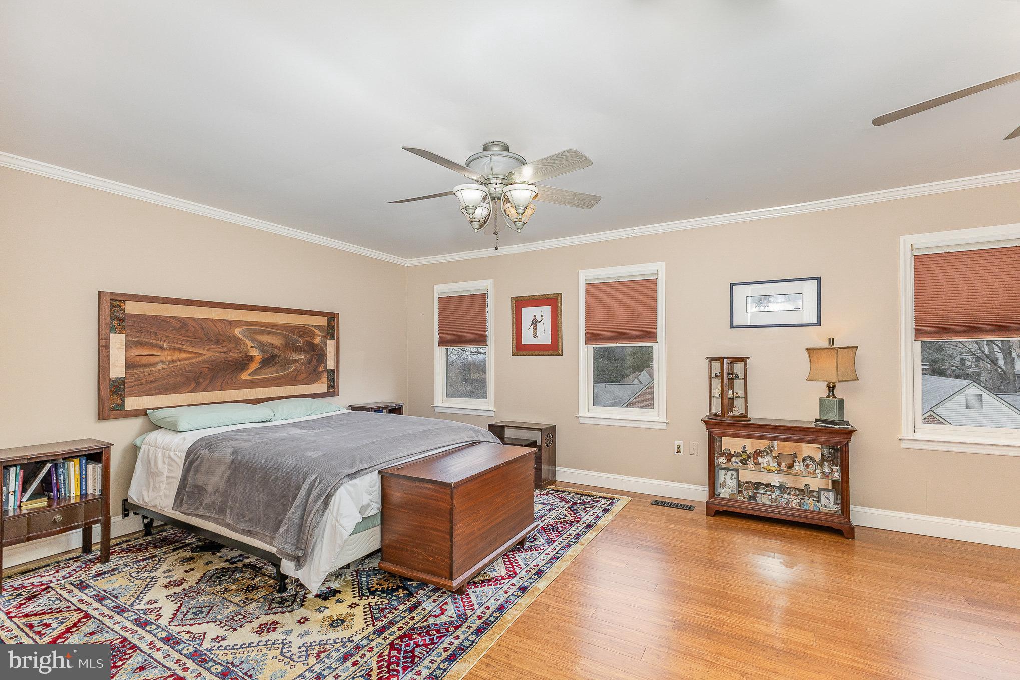 OAKMONT - Residential