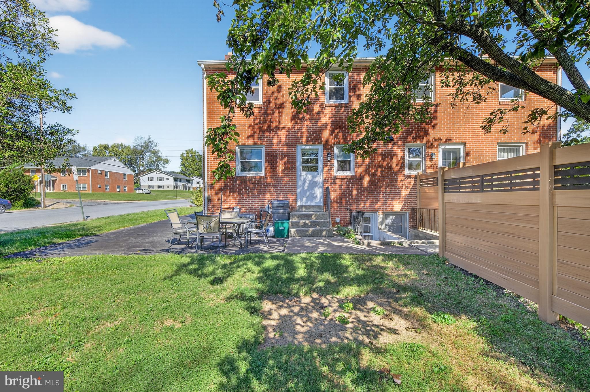 MILLERSVILLE BOROUGH - Residential Lease