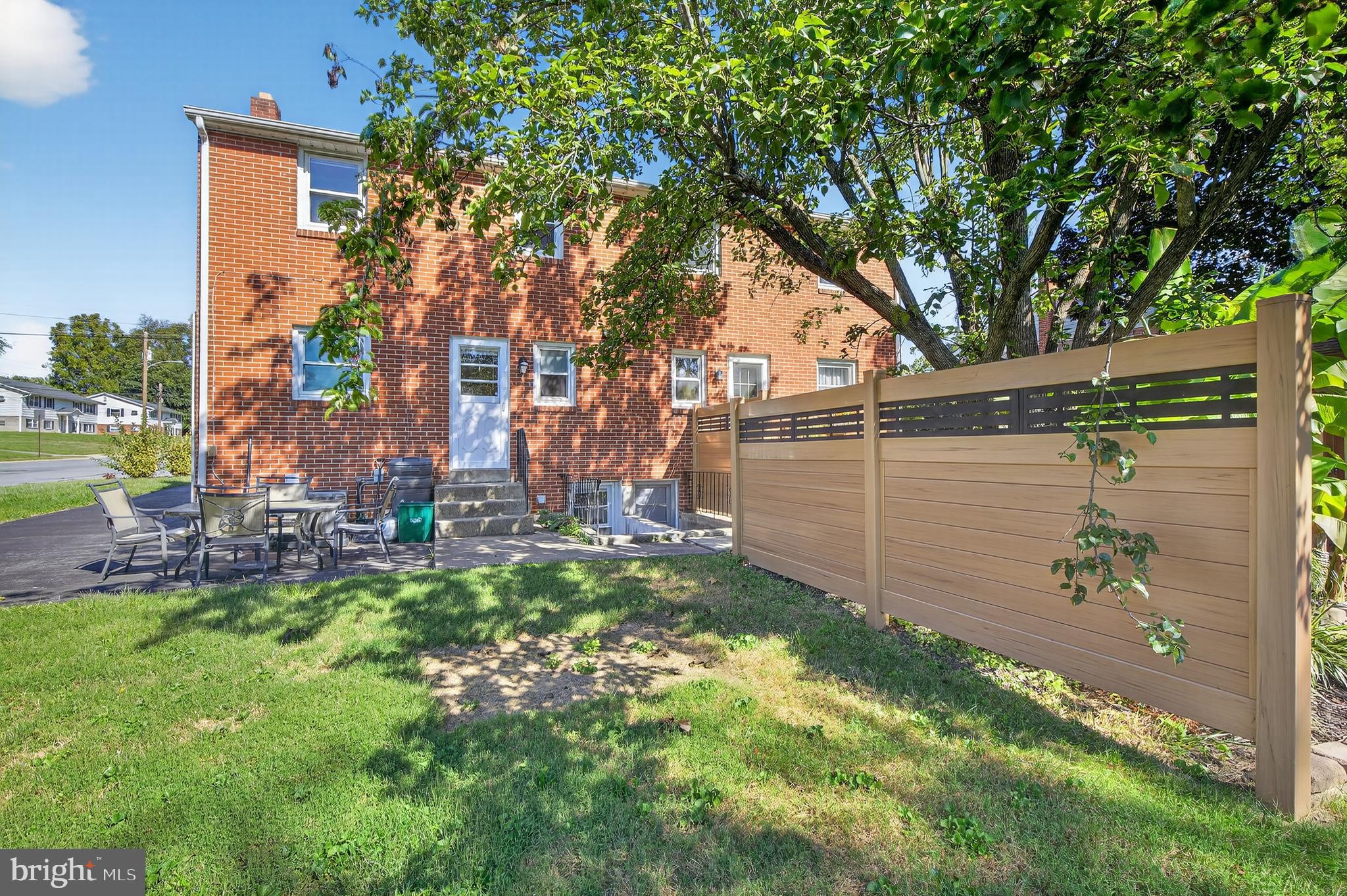 MILLERSVILLE BOROUGH - Residential Lease