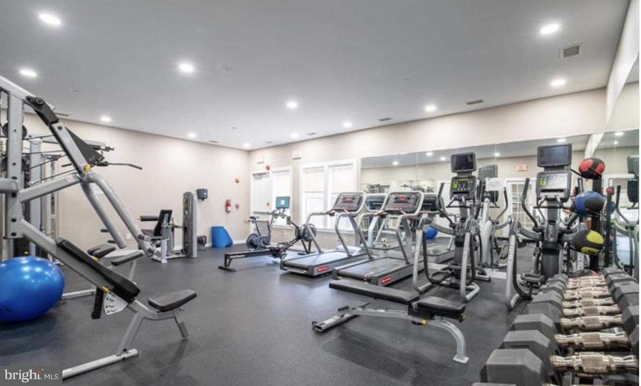 PARCRESTON - Residential Lease