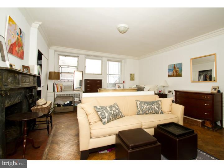 RITTENHOUSE SQUARE - Residential Income