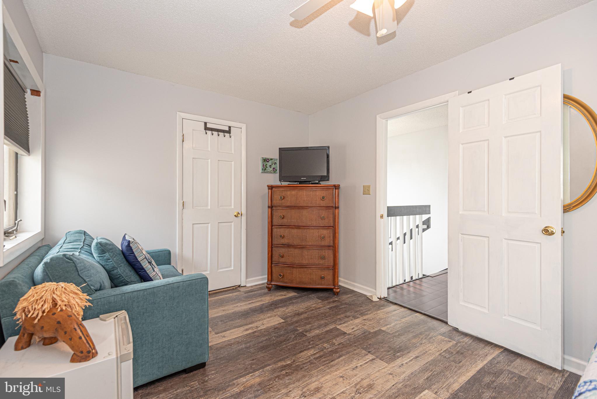 ST MARTINS BY THE BAY - Residential