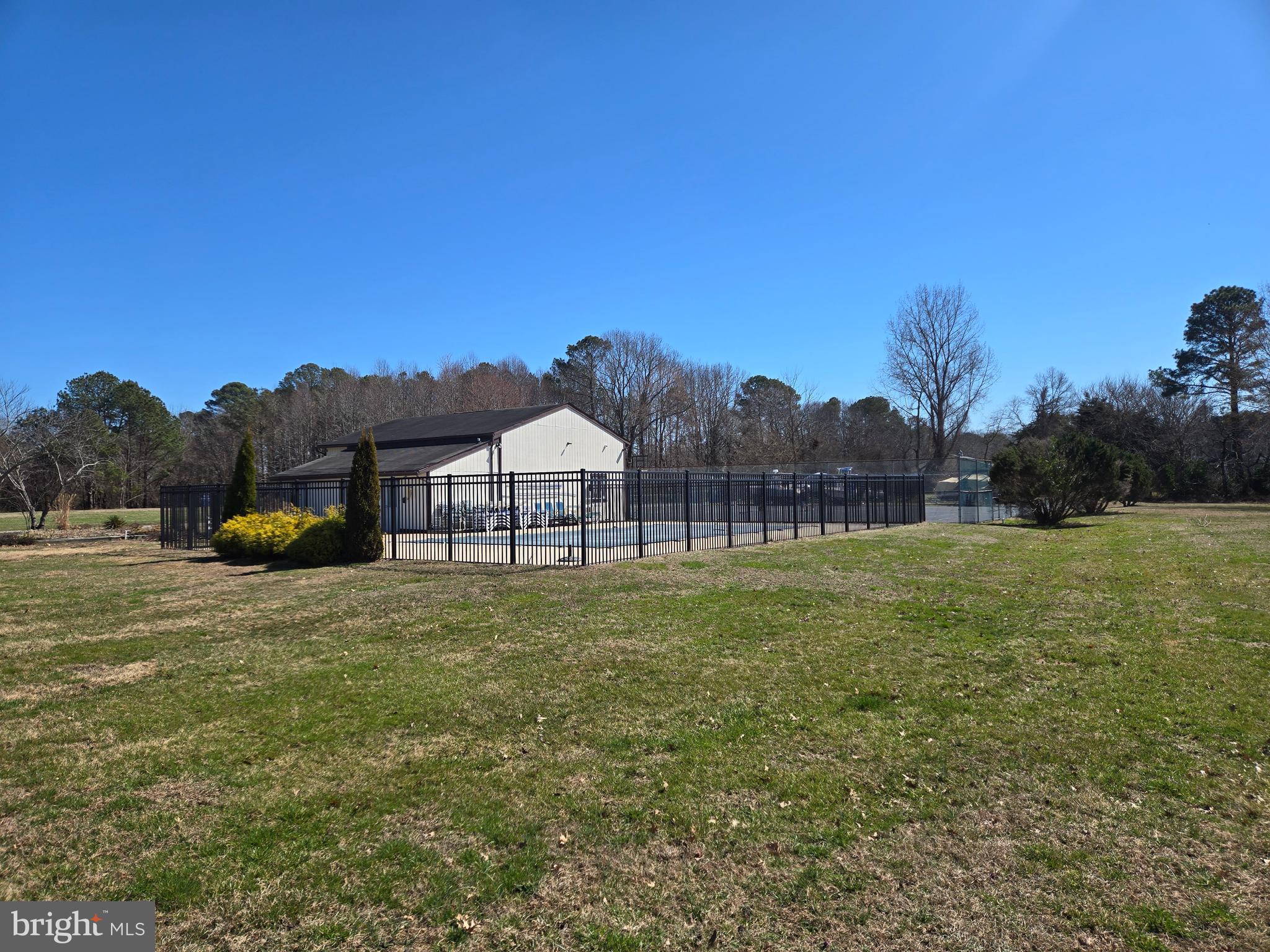 ST MARTINS BY THE BAY - Residential