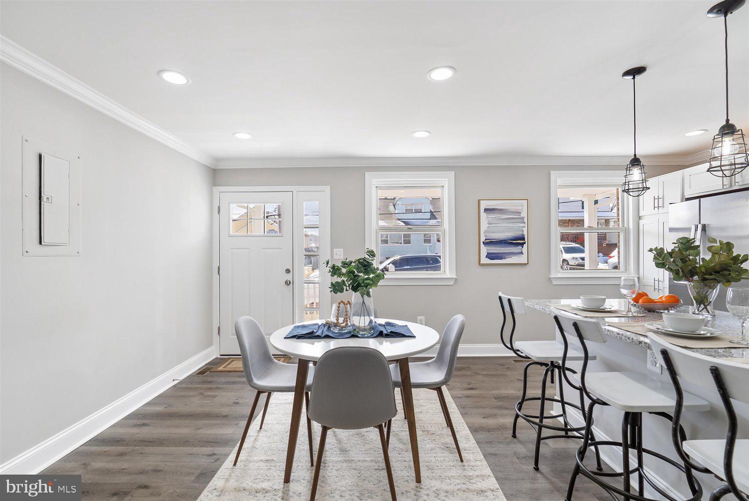 ROSEMONT - Residential