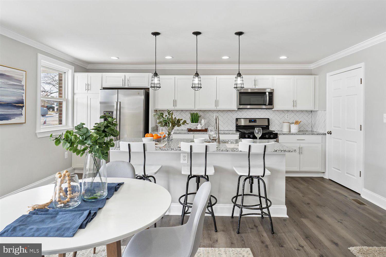 ROSEMONT - Residential