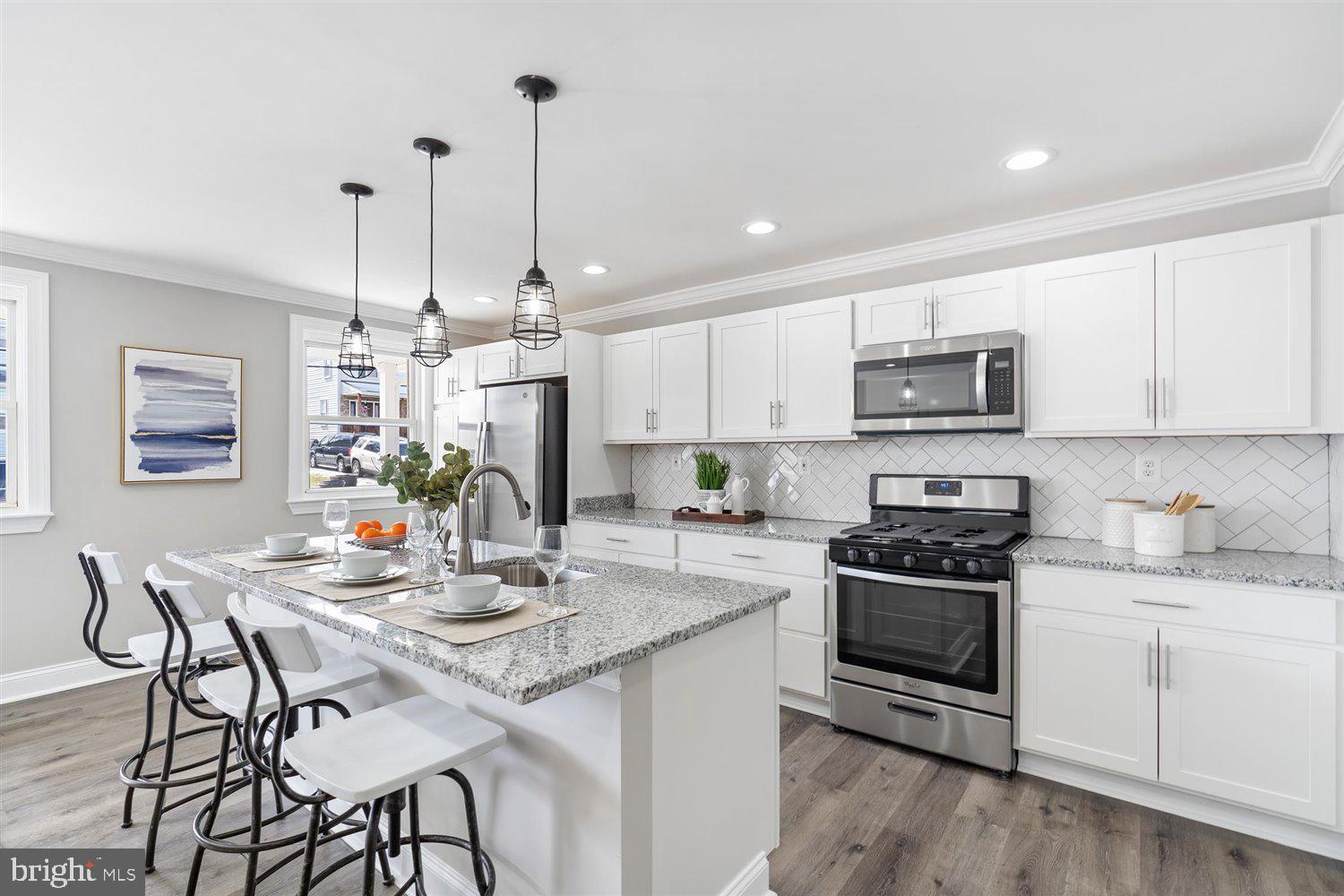 ROSEMONT - Residential