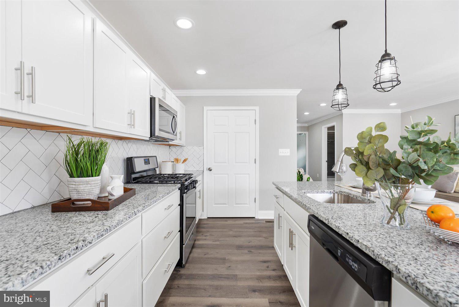 ROSEMONT - Residential