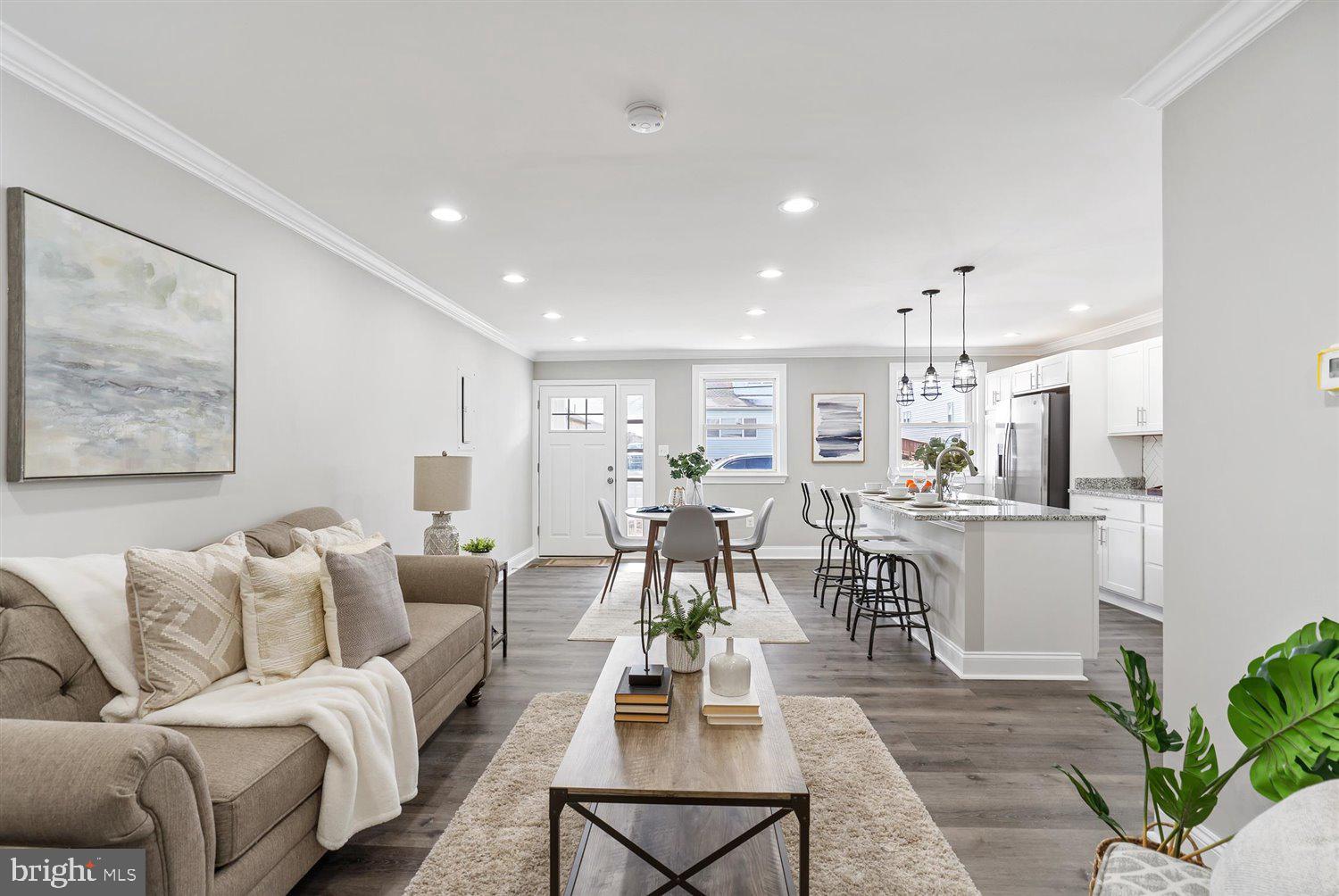 ROSEMONT - Residential