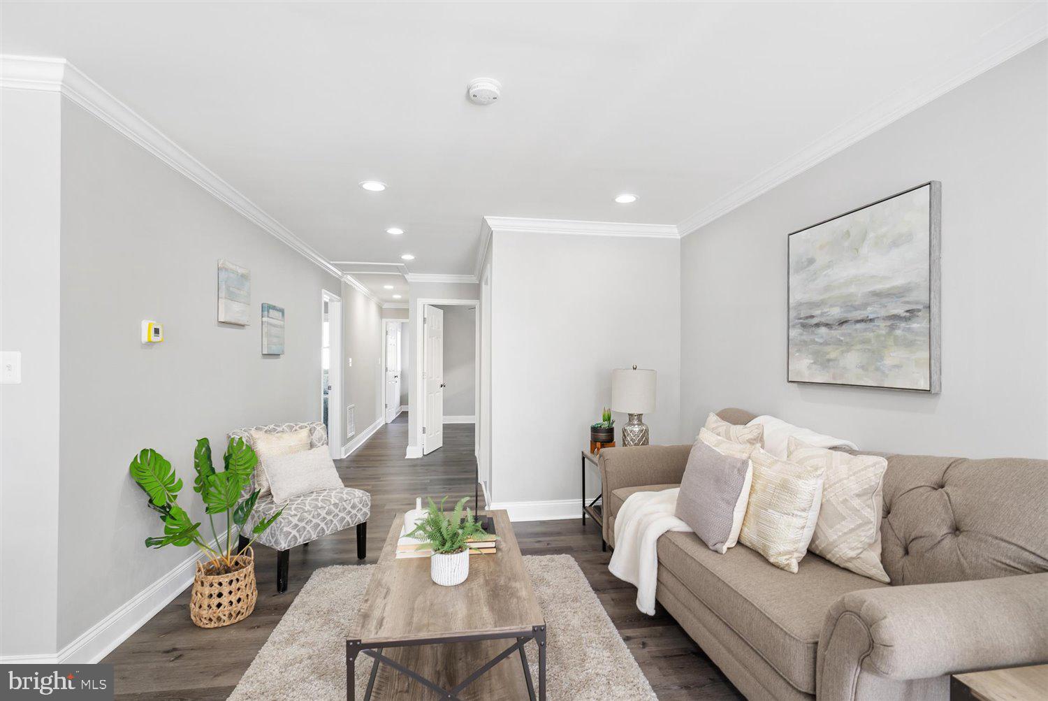 ROSEMONT - Residential