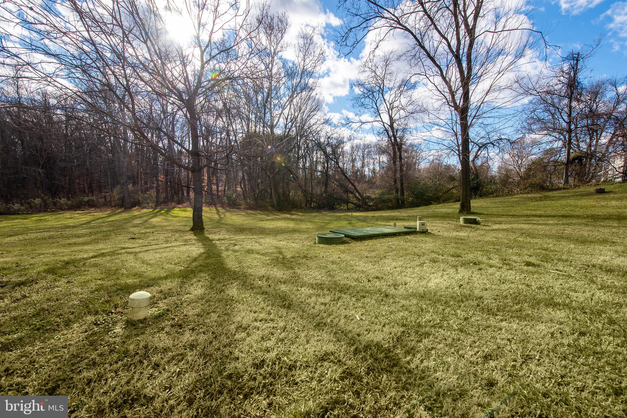 2820 CRESWELL ROAD & 2826 RUNION LANE