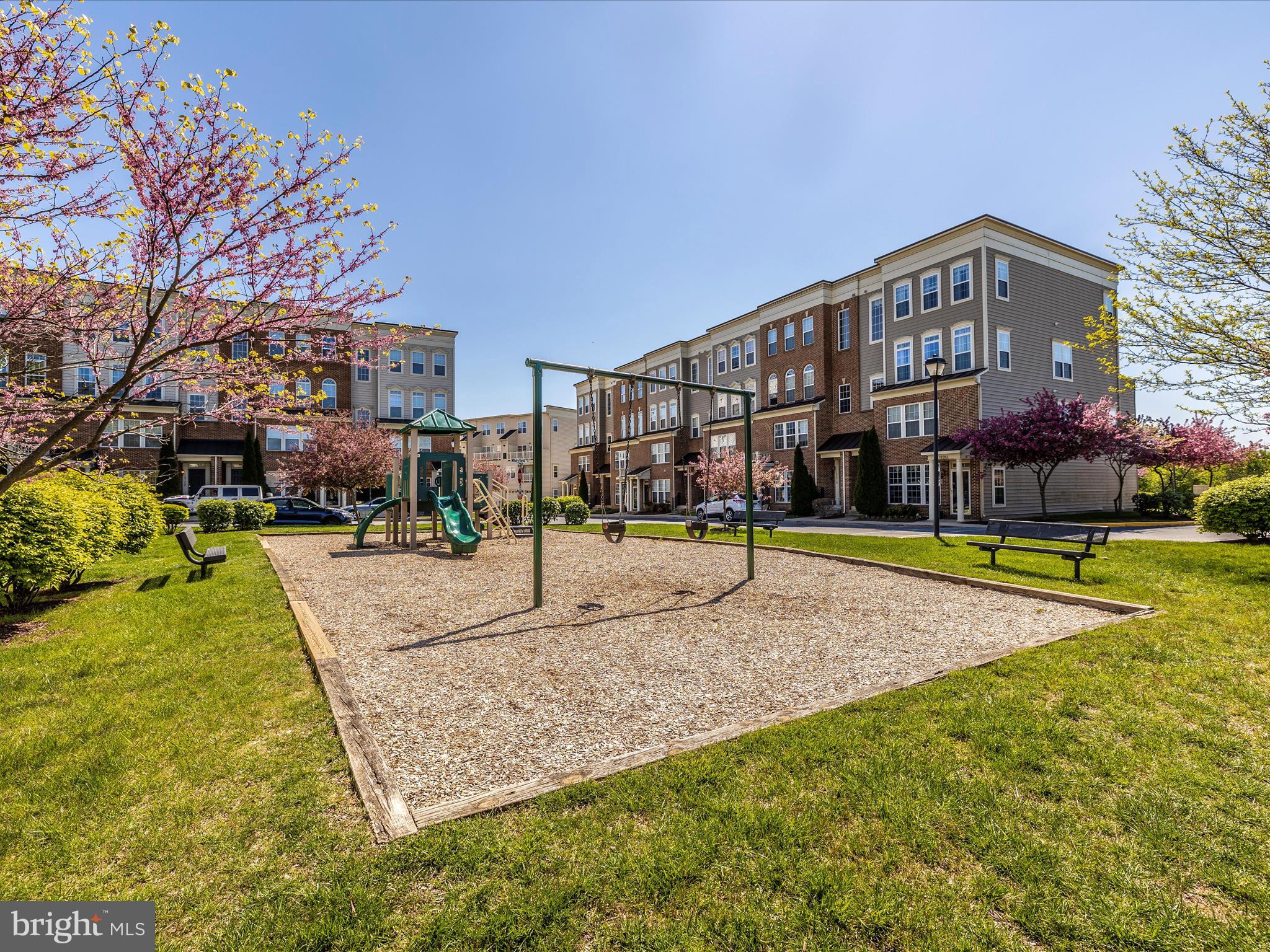 DEARBOUGHT - Residential