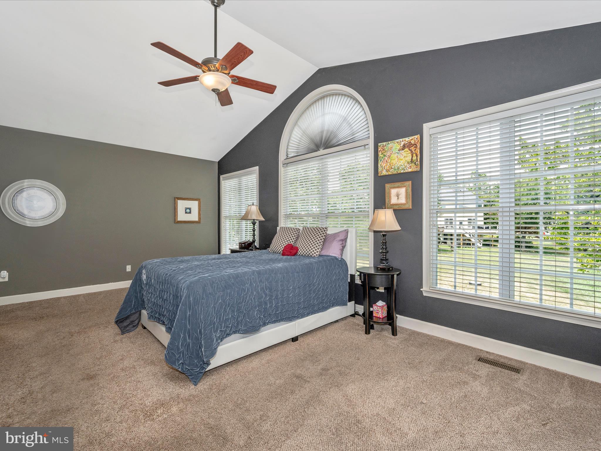 DEARBOUGHT - Residential