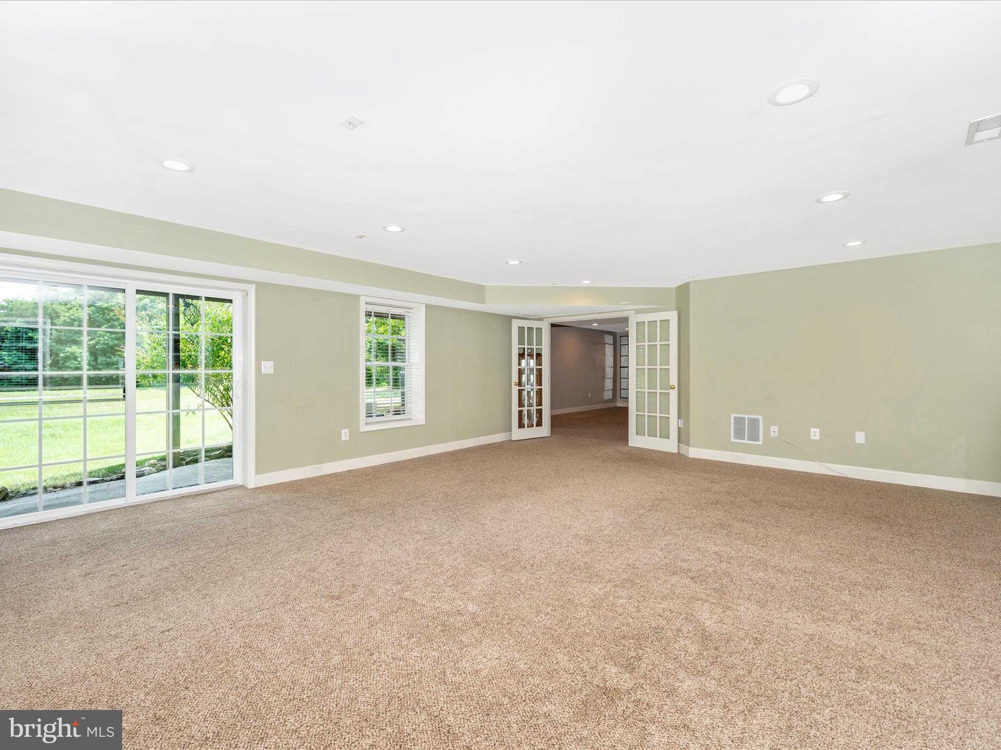 DEARBOUGHT - Residential