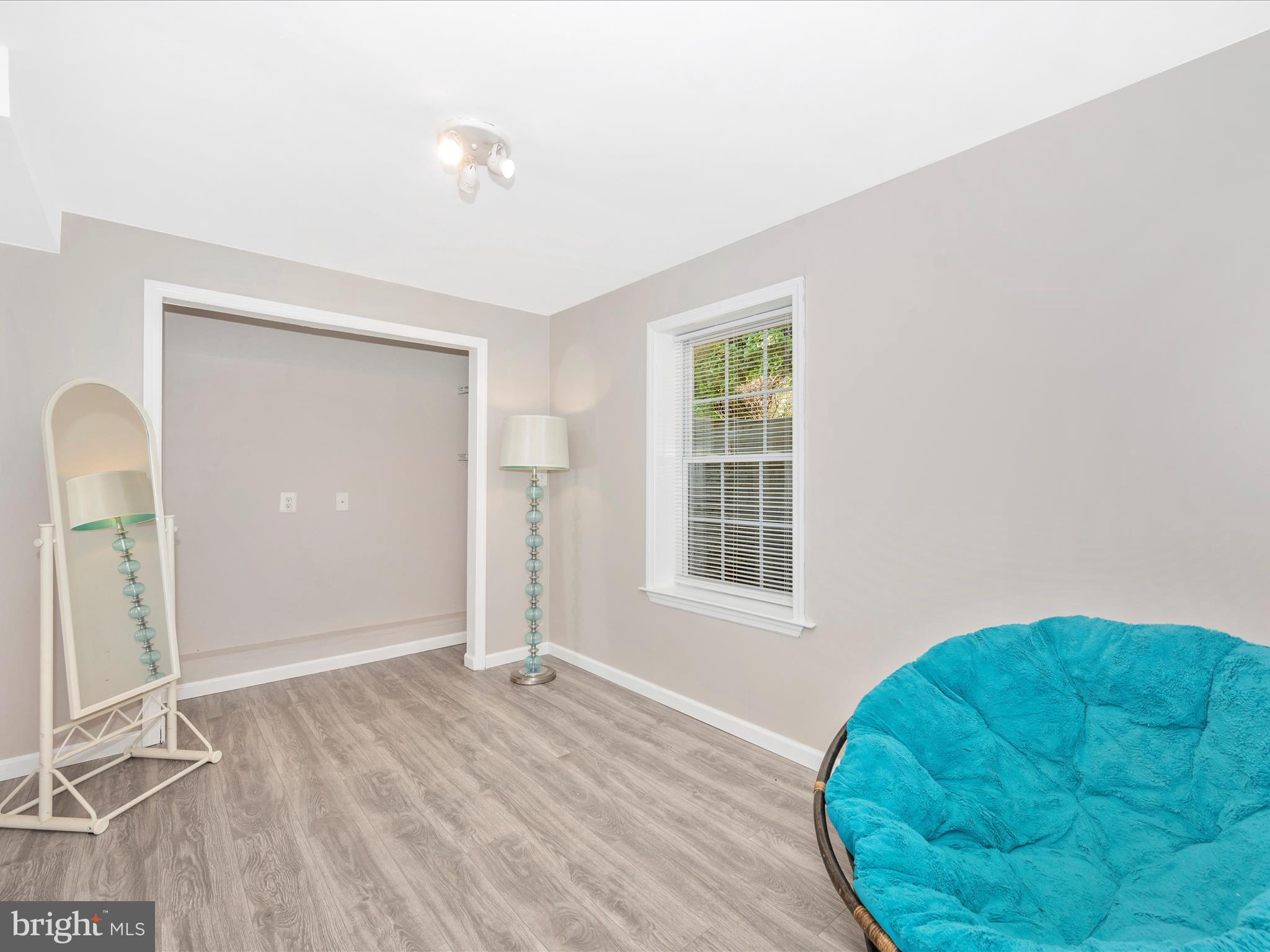 DEARBOUGHT - Residential