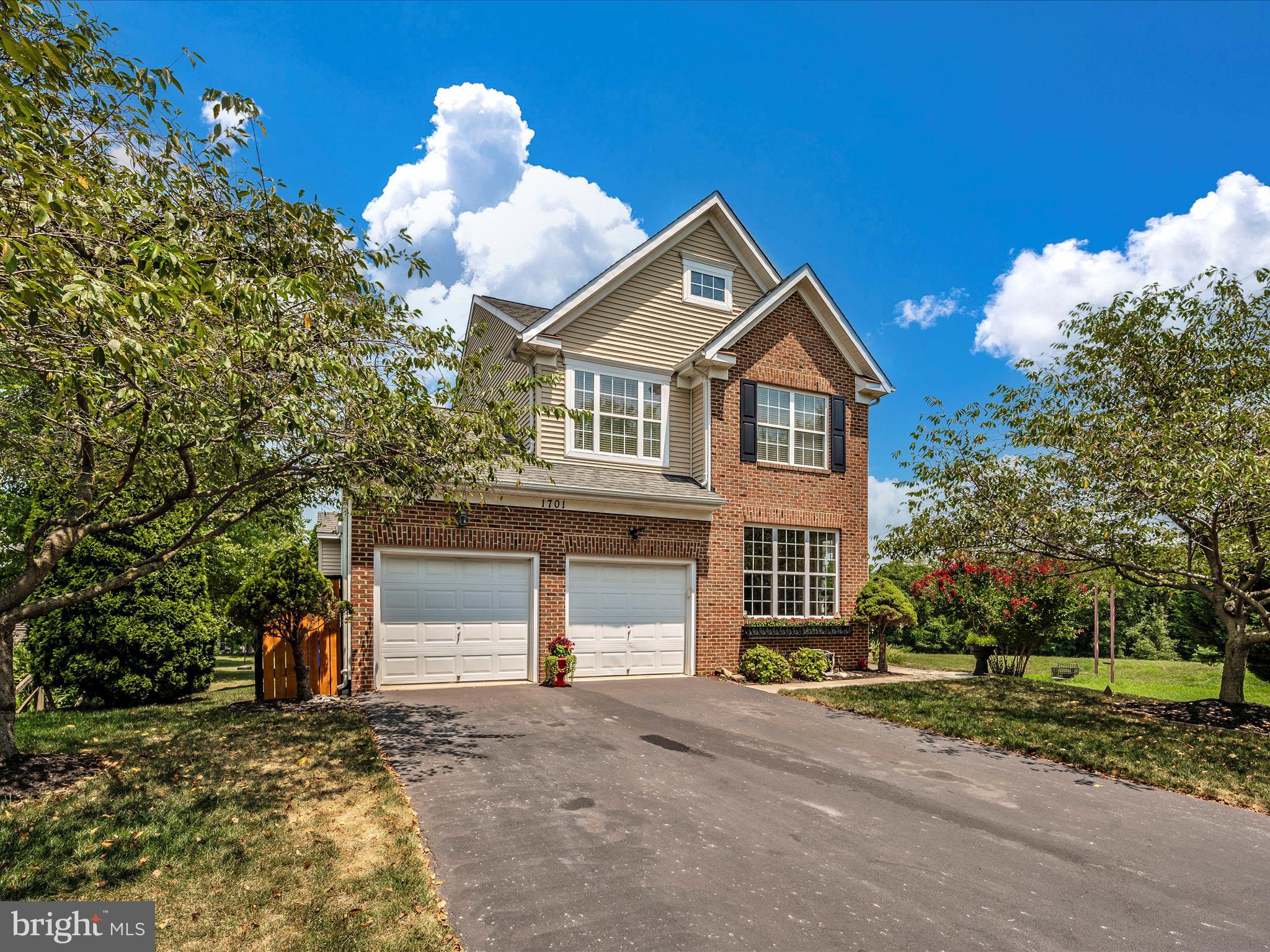 DEARBOUGHT - Residential