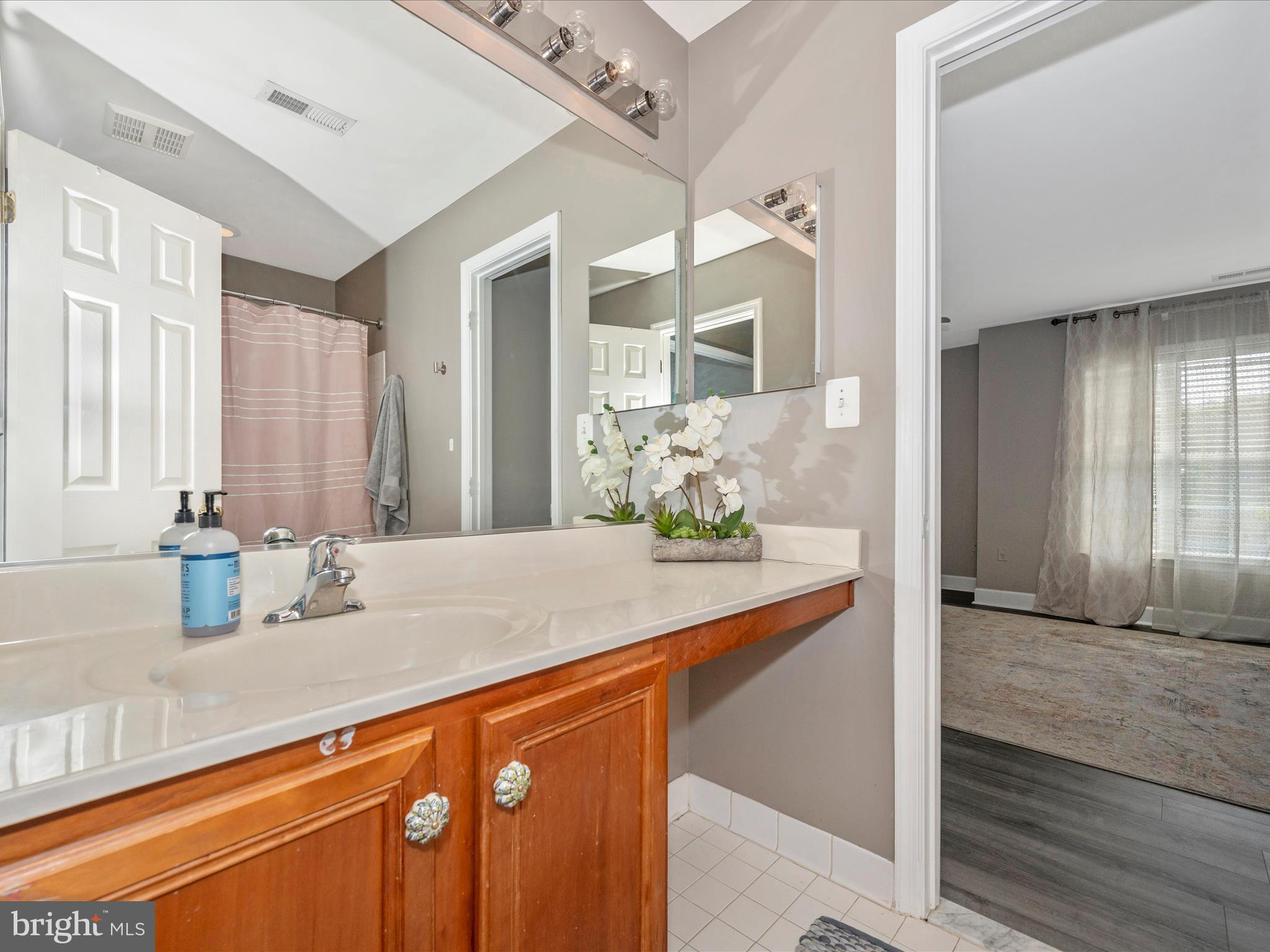 DEARBOUGHT - Residential