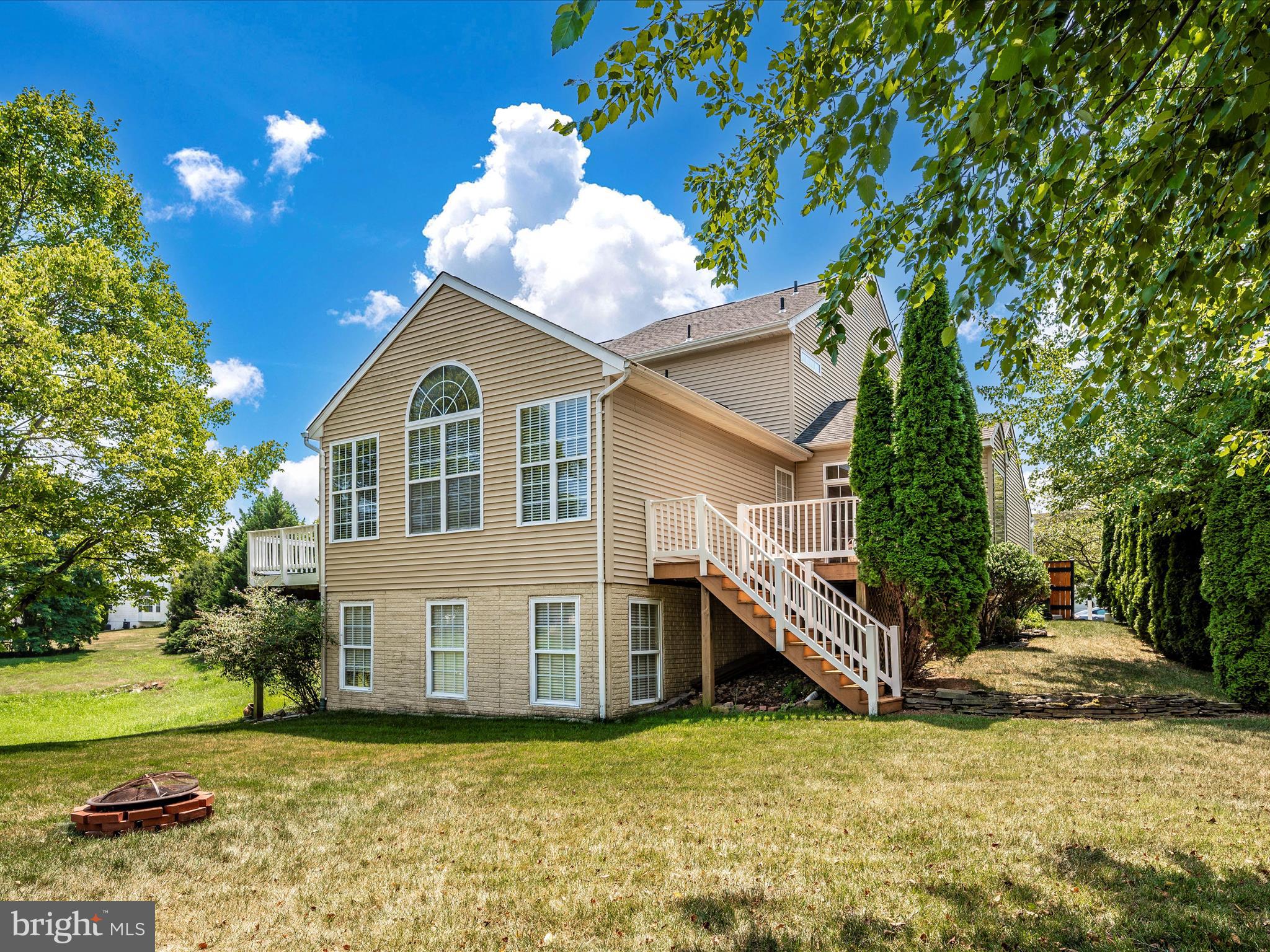 DEARBOUGHT - Residential