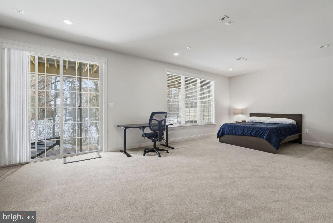 MOOREFIELD STATION - Residential