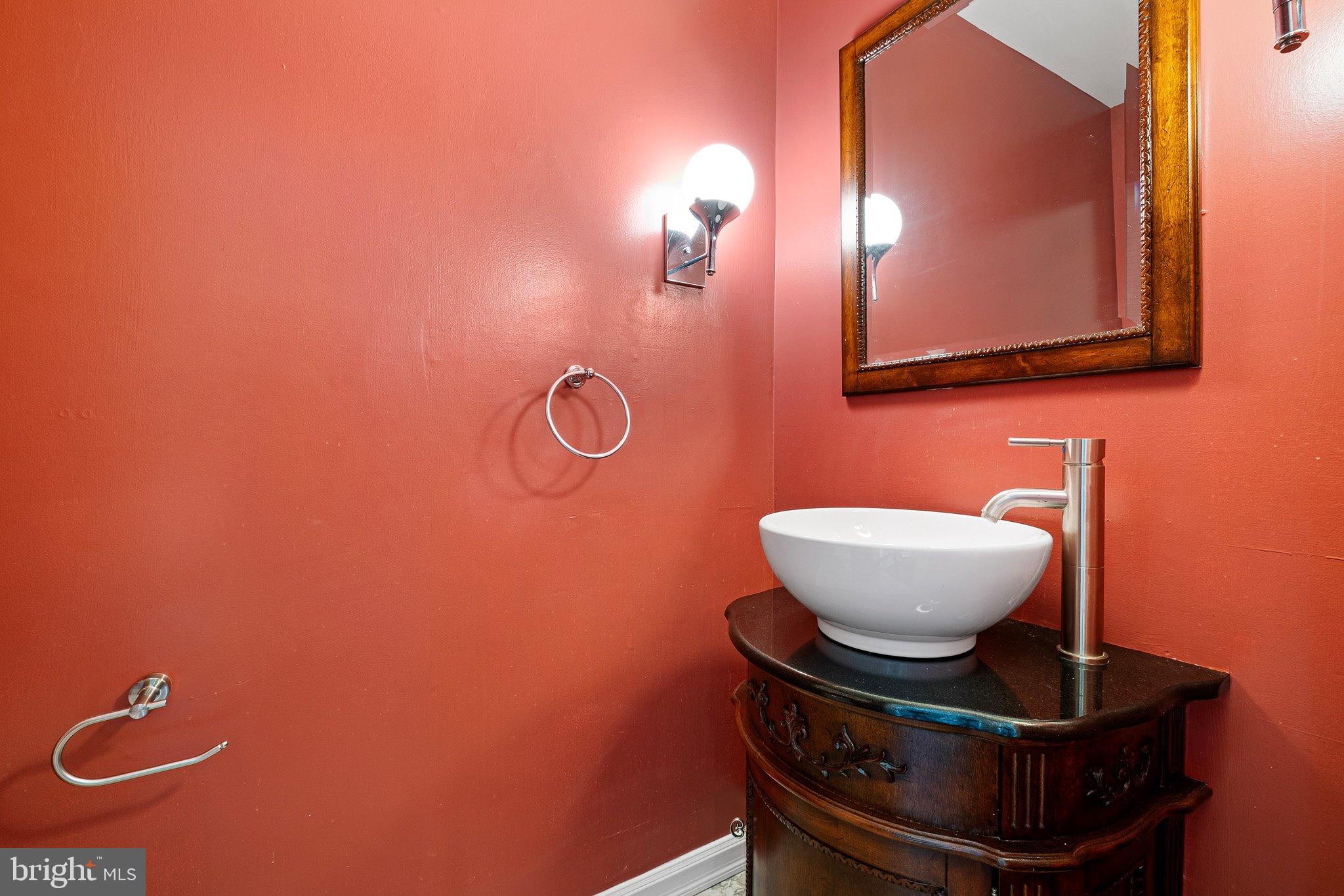 COOL SPRING - Residential