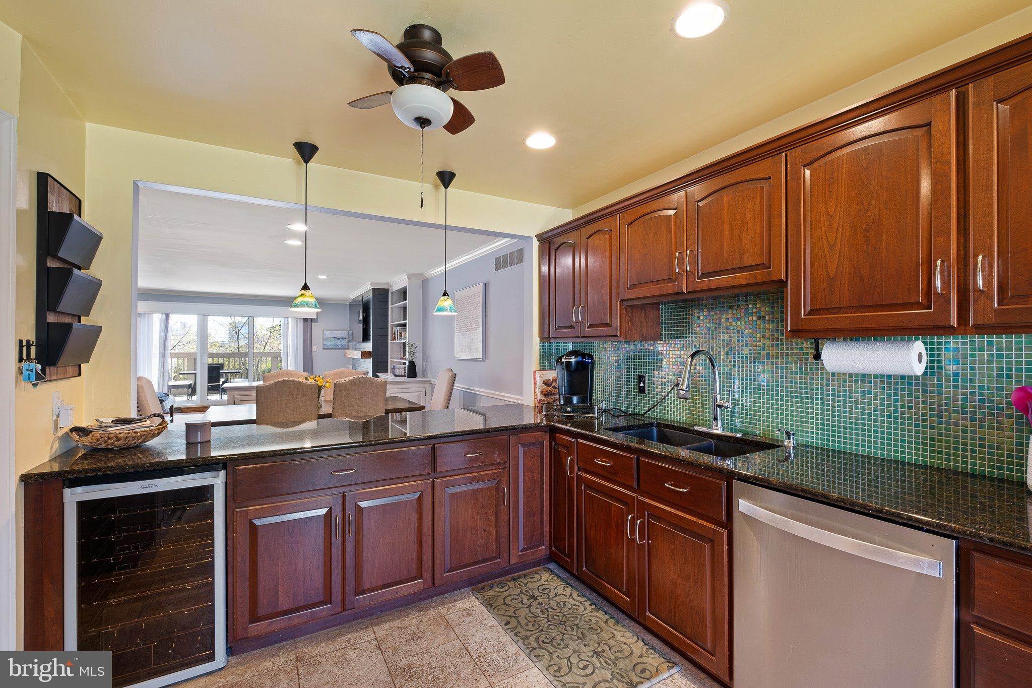 COOL SPRING - Residential