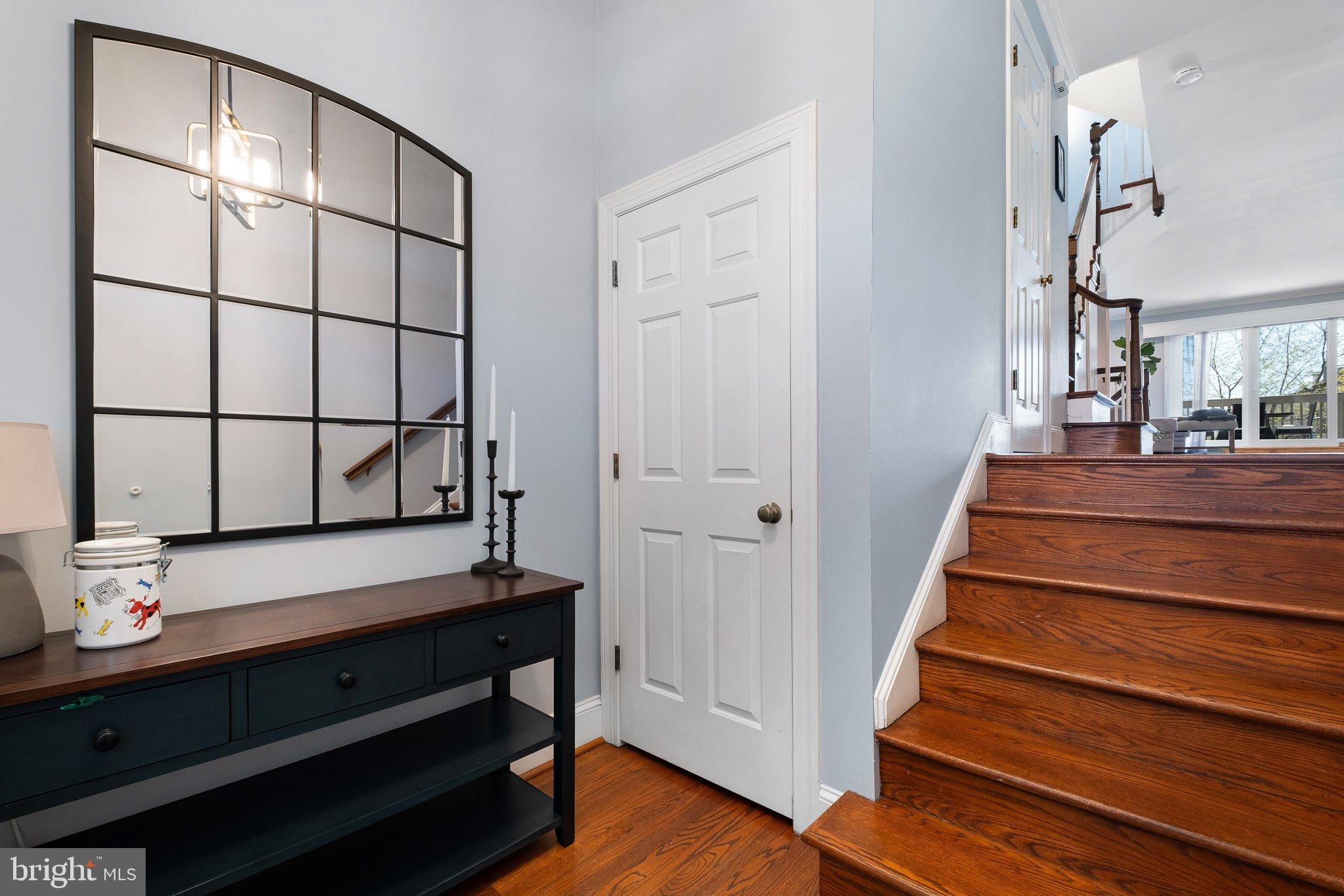 COOL SPRING - Residential