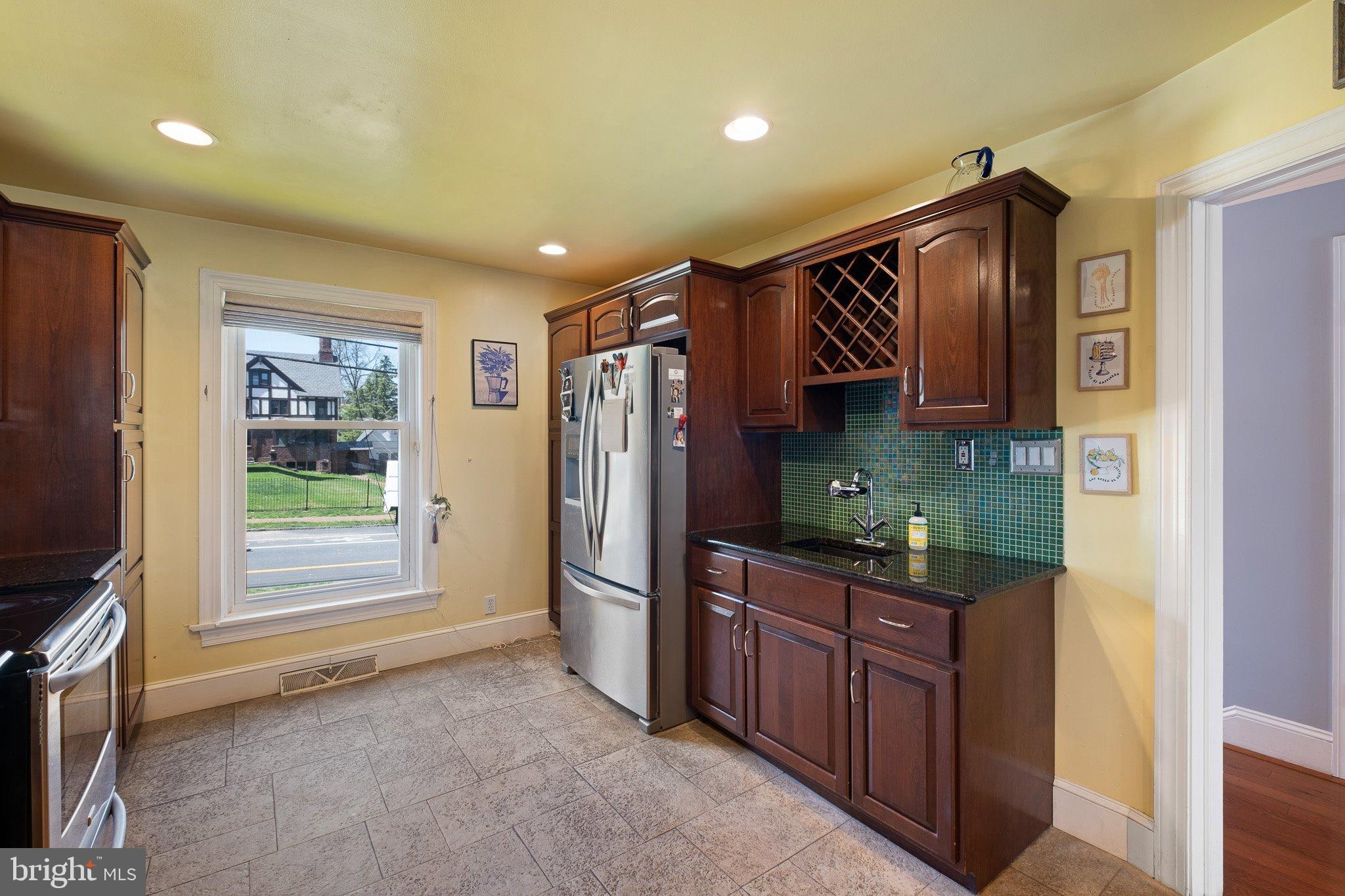 COOL SPRING - Residential