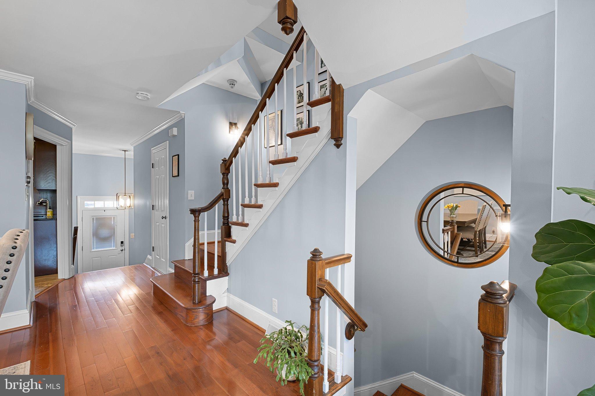 COOL SPRING - Residential