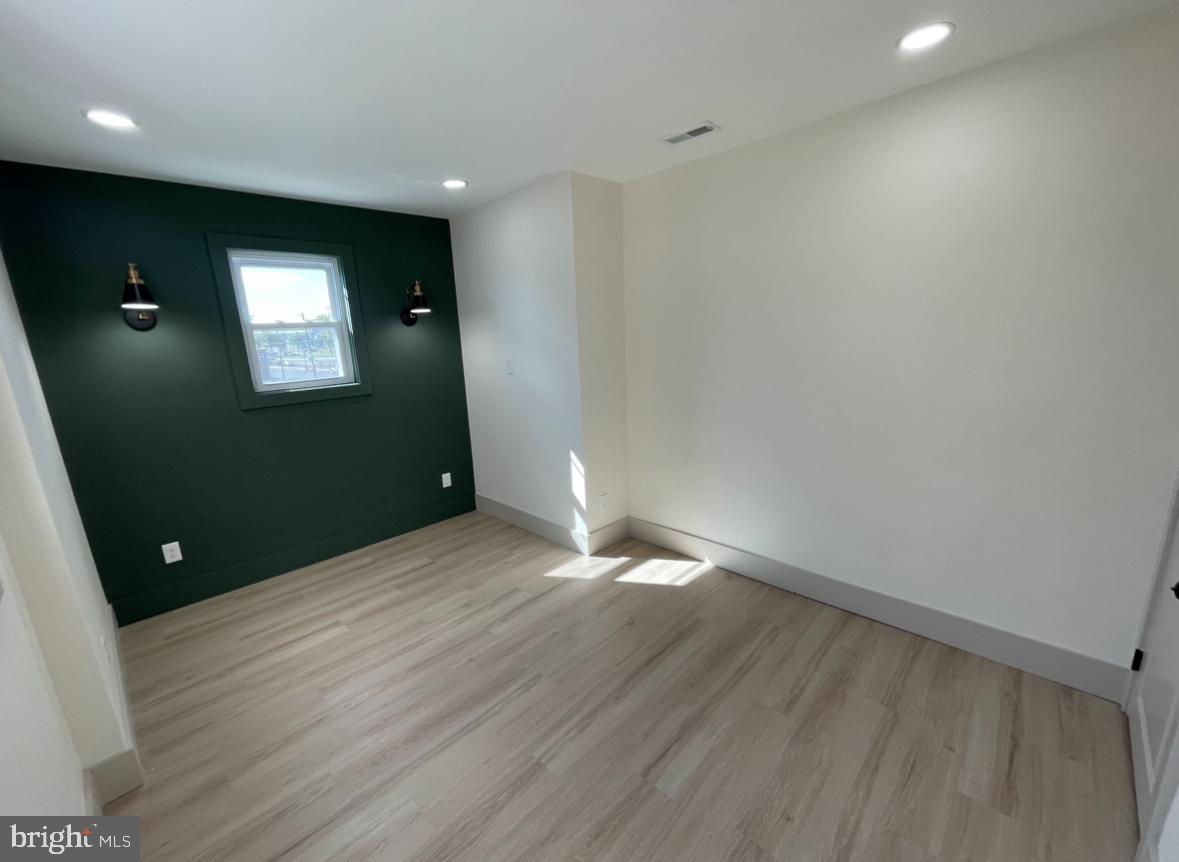 FELTONVILLE - Residential