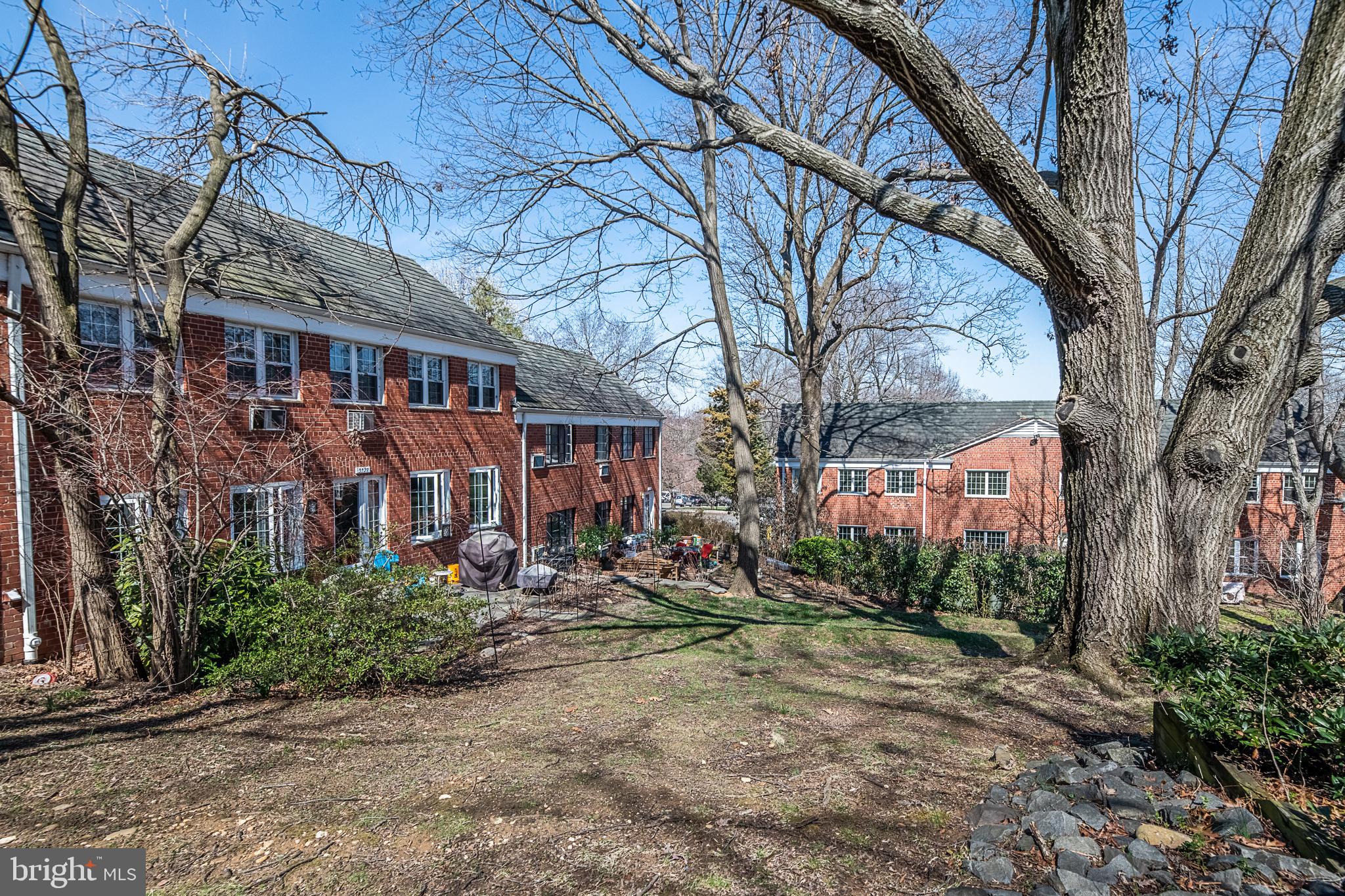 PARK FAIRFAX - Residential Lease