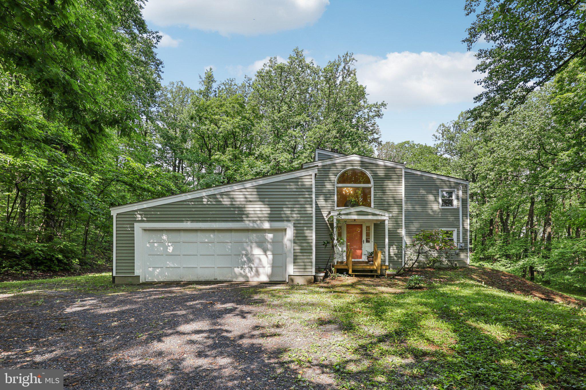 28 CLIFF ROAD