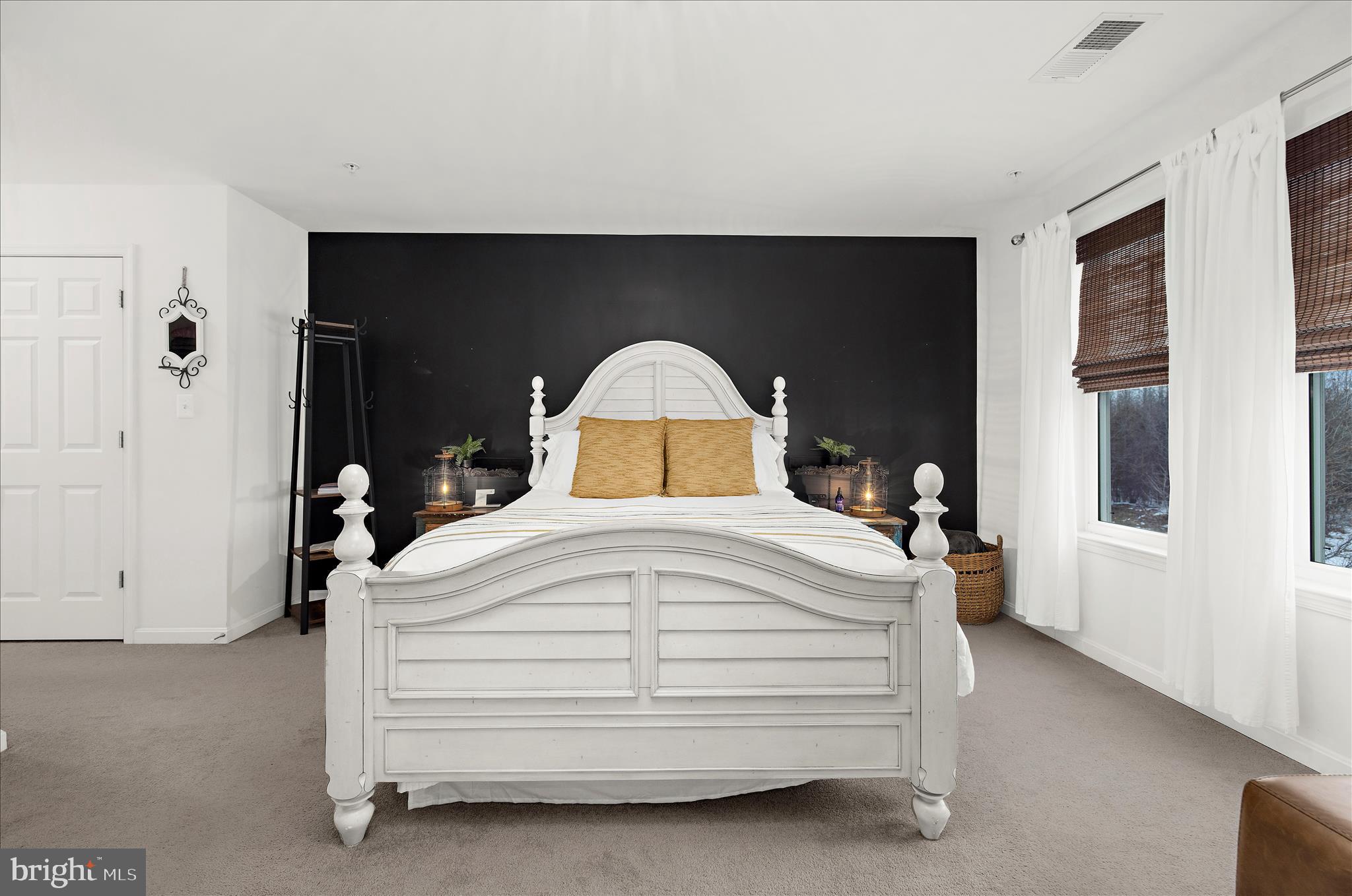 ELLENDALE - Residential