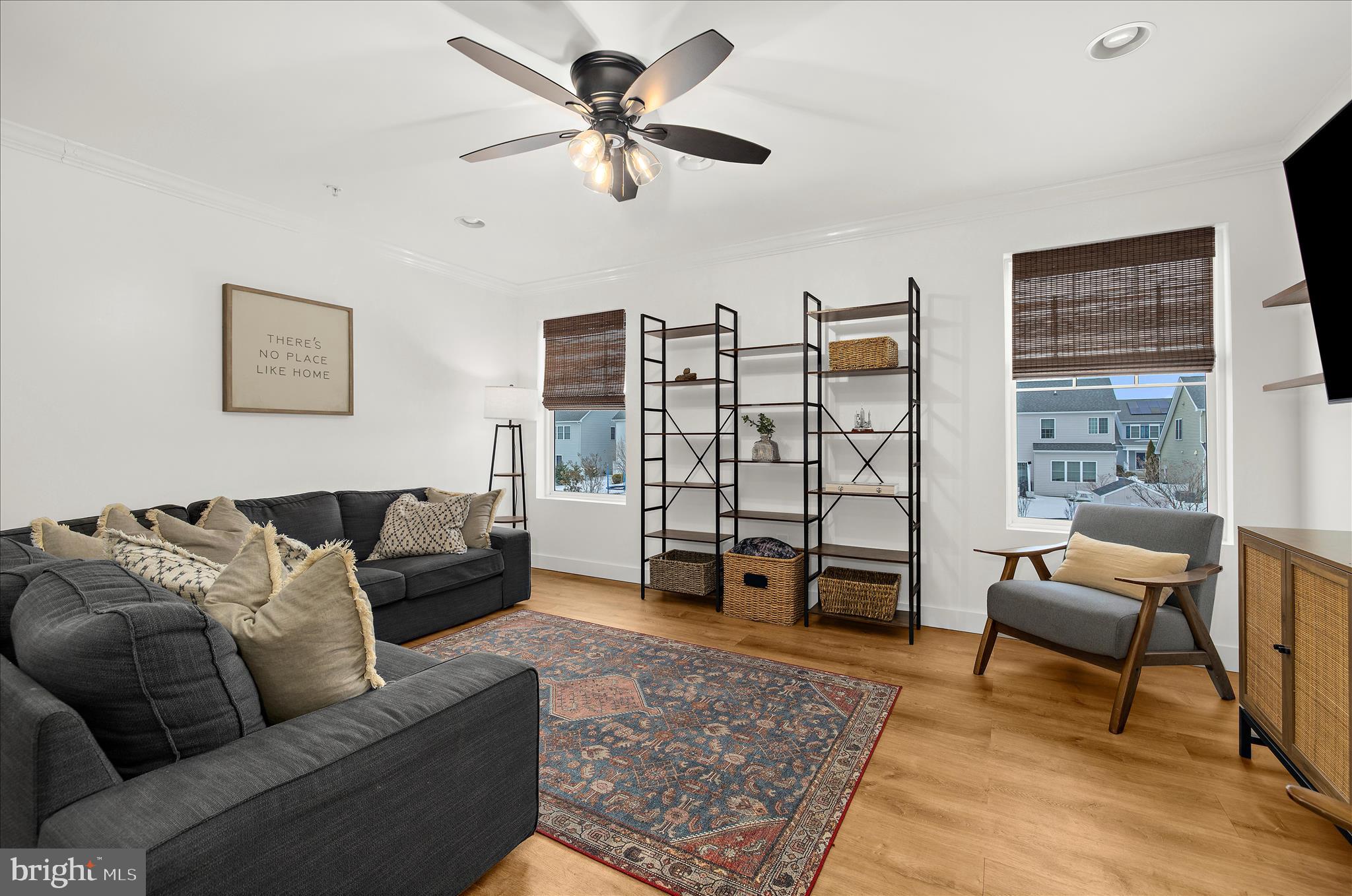 ELLENDALE - Residential