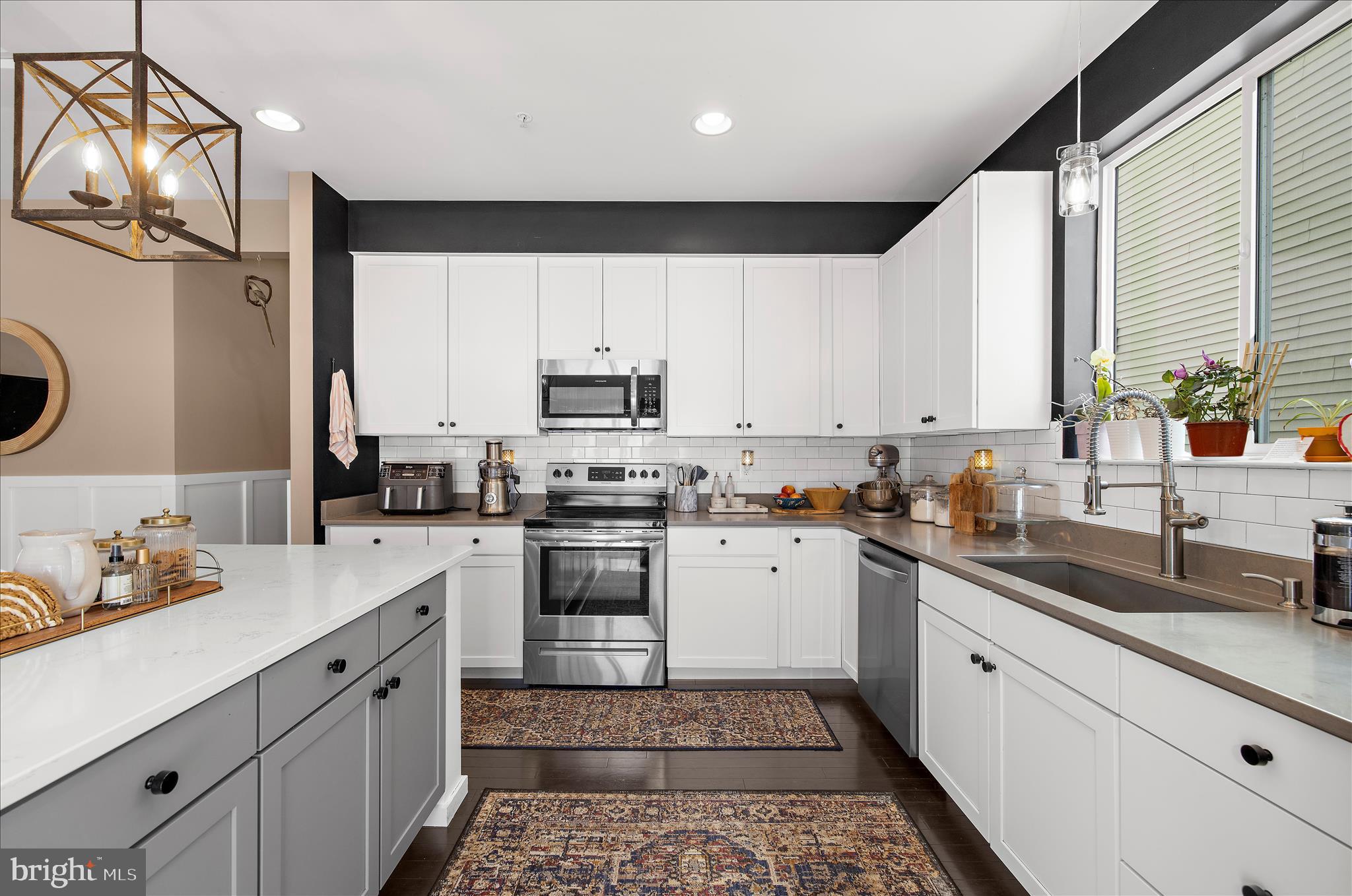 ELLENDALE - Residential