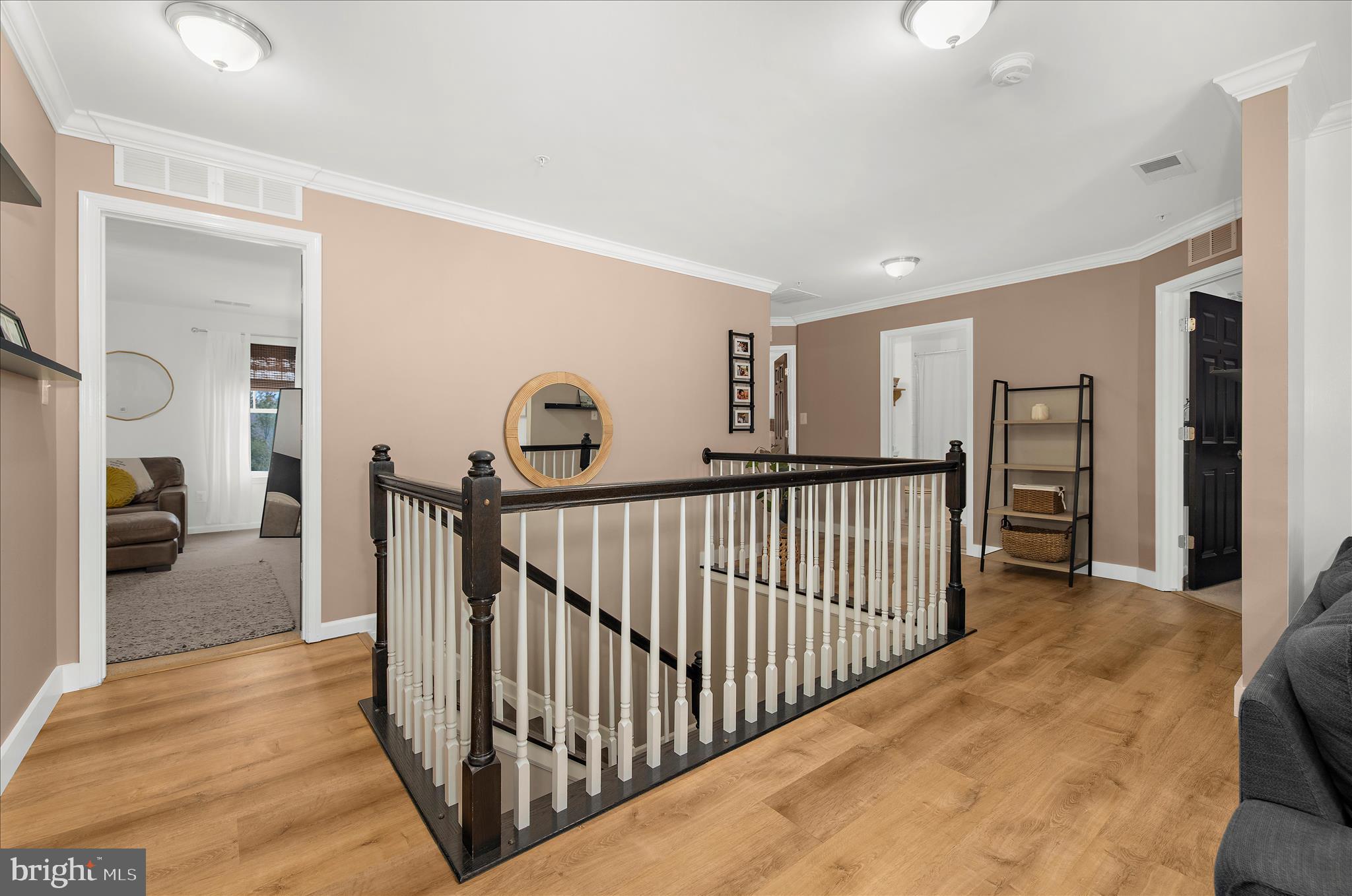 ELLENDALE - Residential