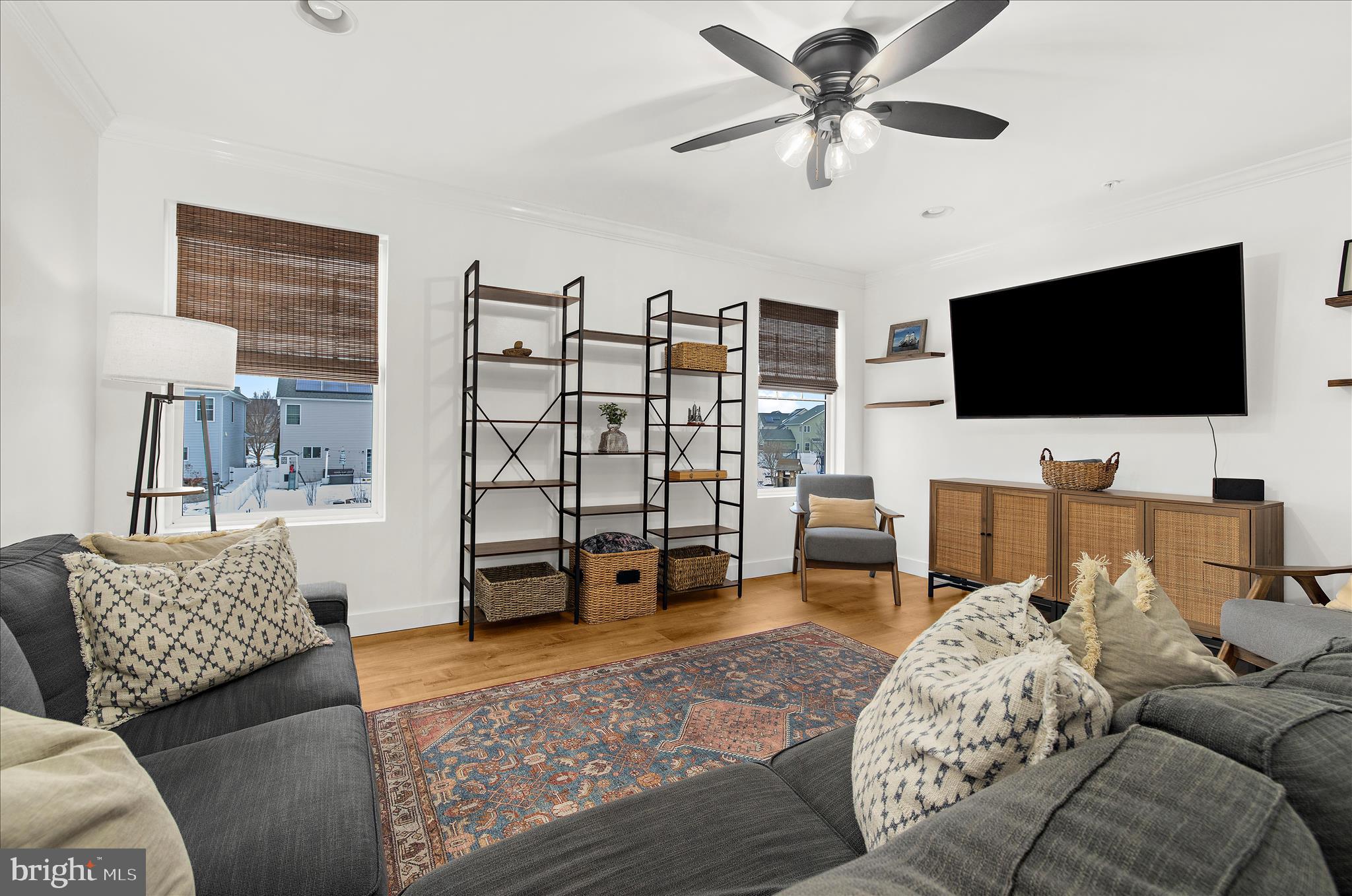 ELLENDALE - Residential