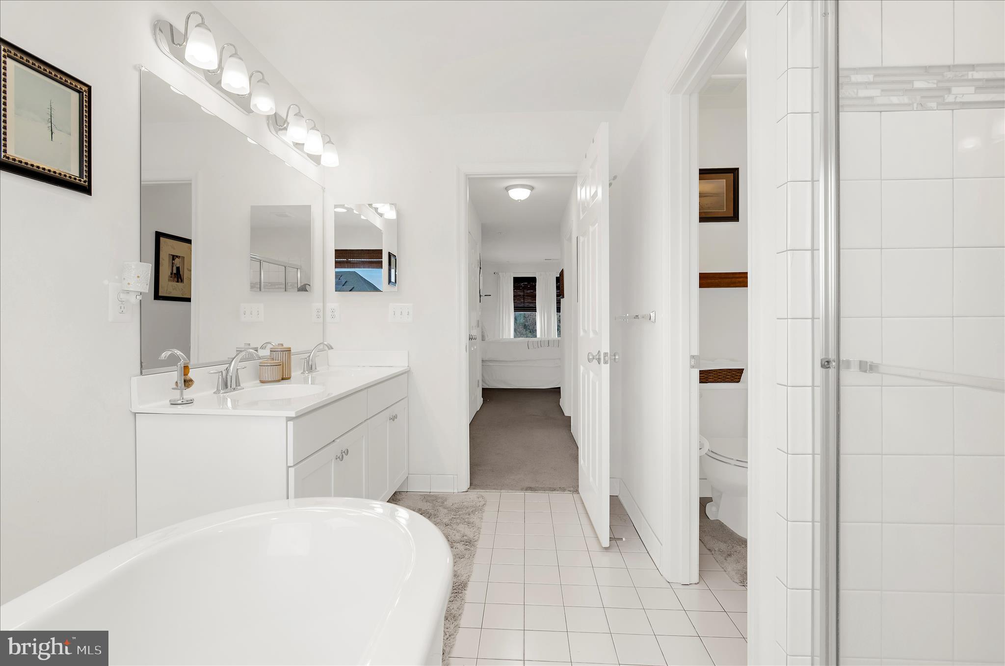 ELLENDALE - Residential