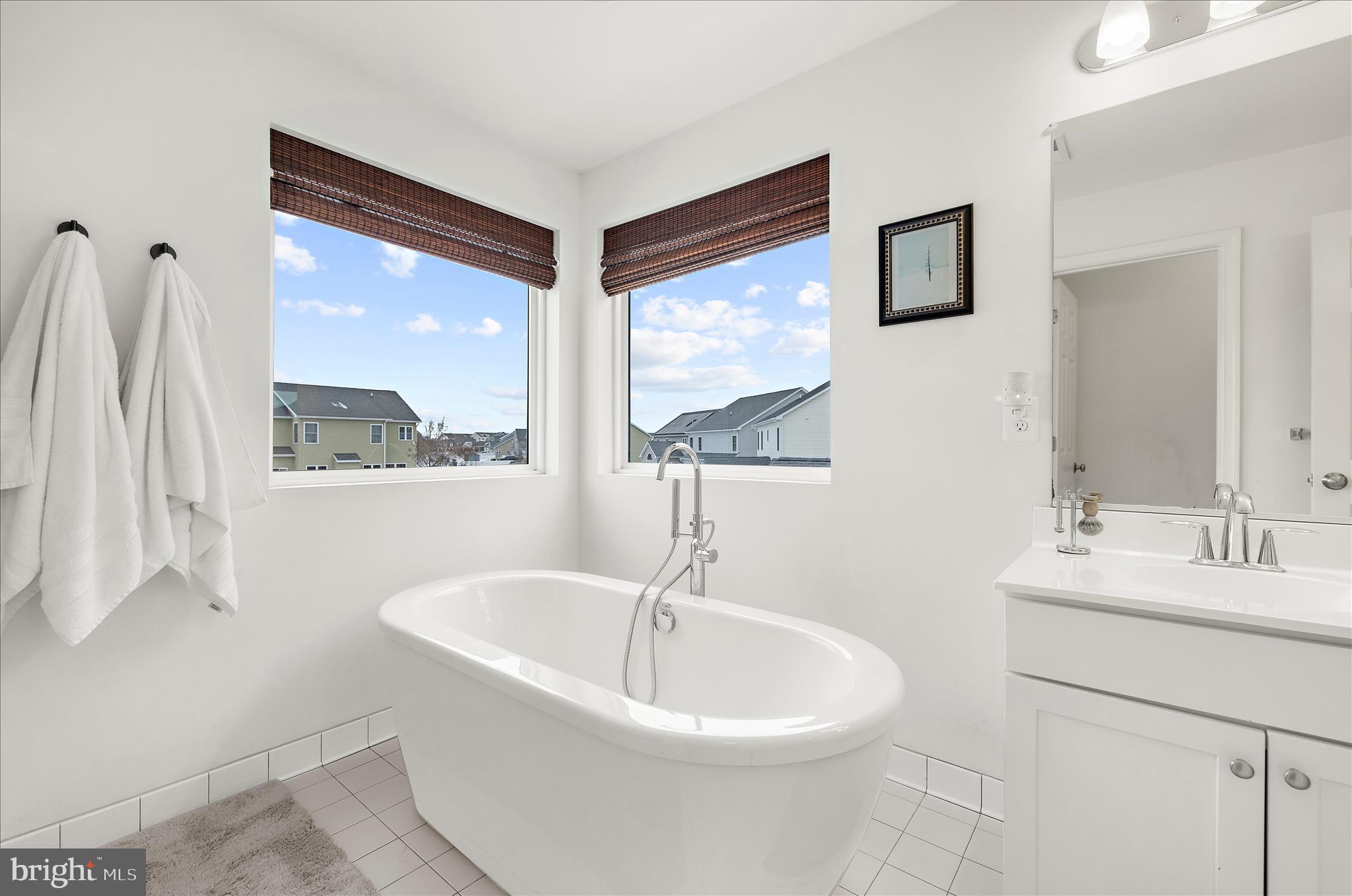 ELLENDALE - Residential