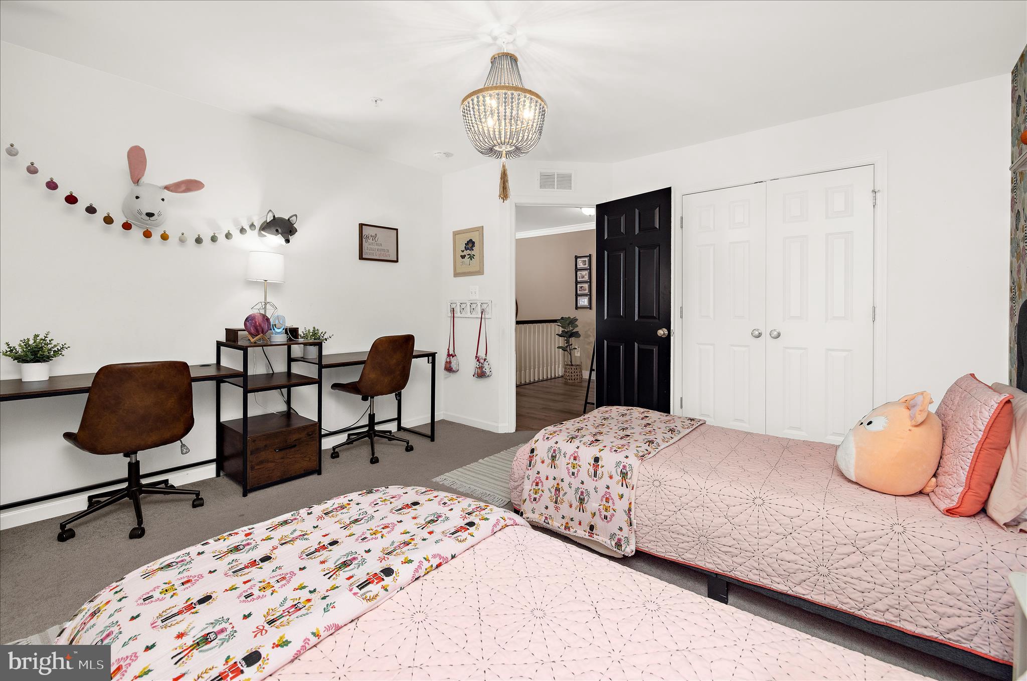 ELLENDALE - Residential