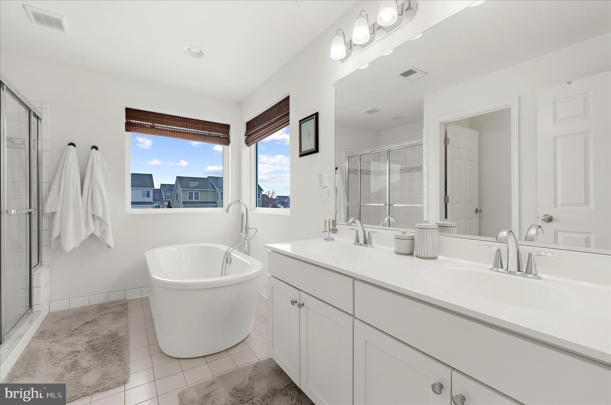 ELLENDALE - Residential