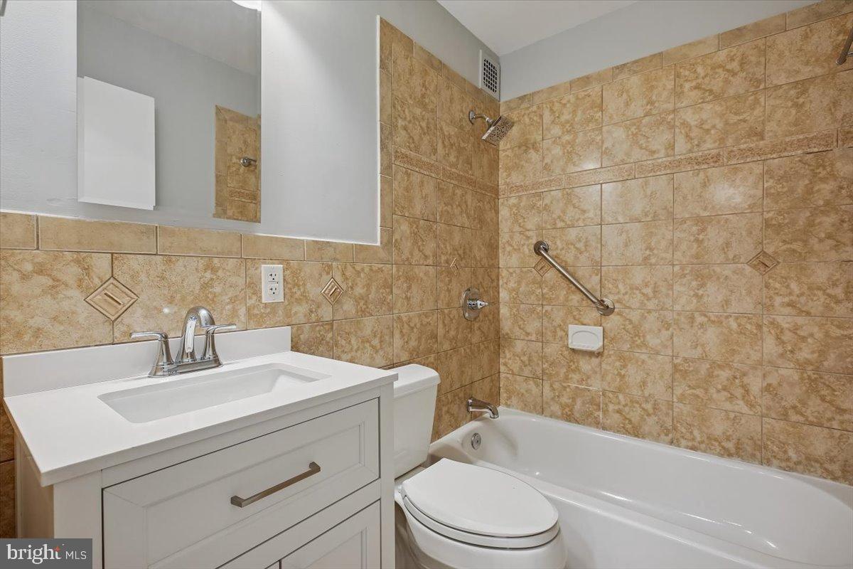 KENMANOR - Residential