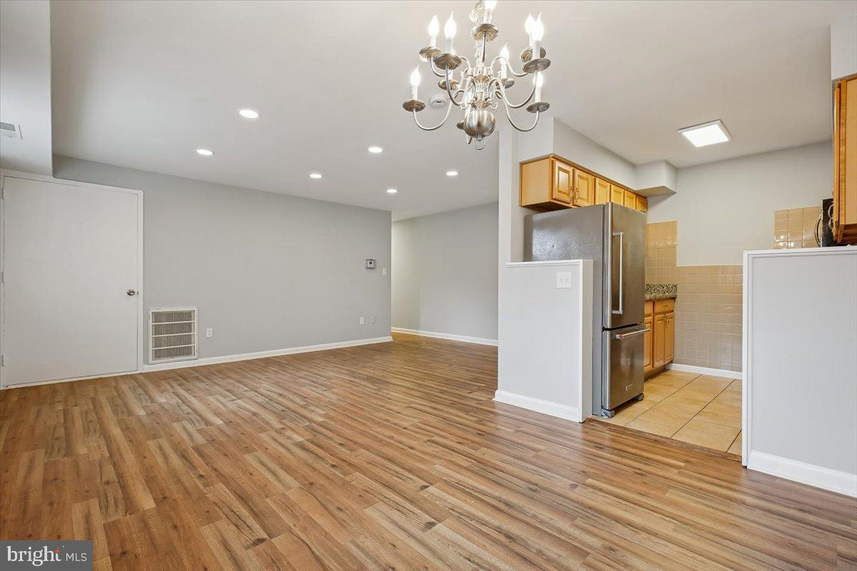 KENMANOR - Residential