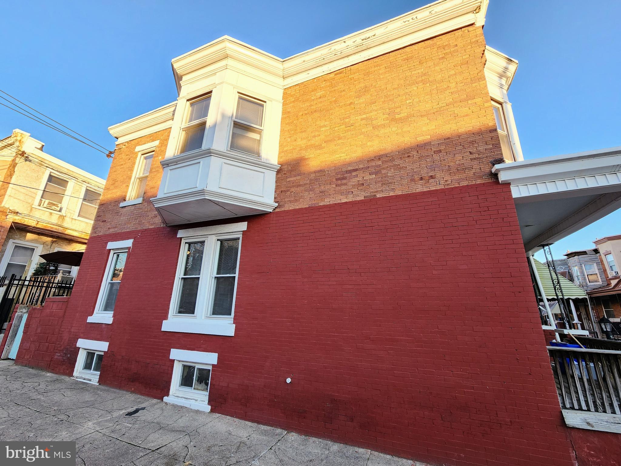 STRAWBERRY MANSION - Residential Lease