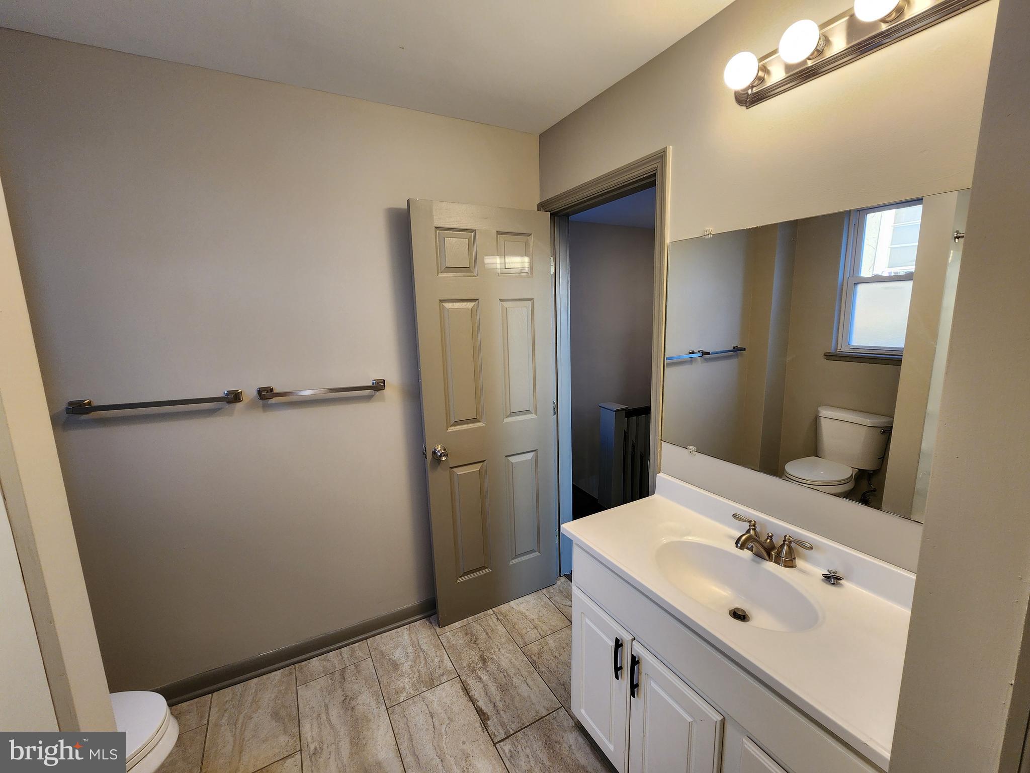 STRAWBERRY MANSION - Residential Lease