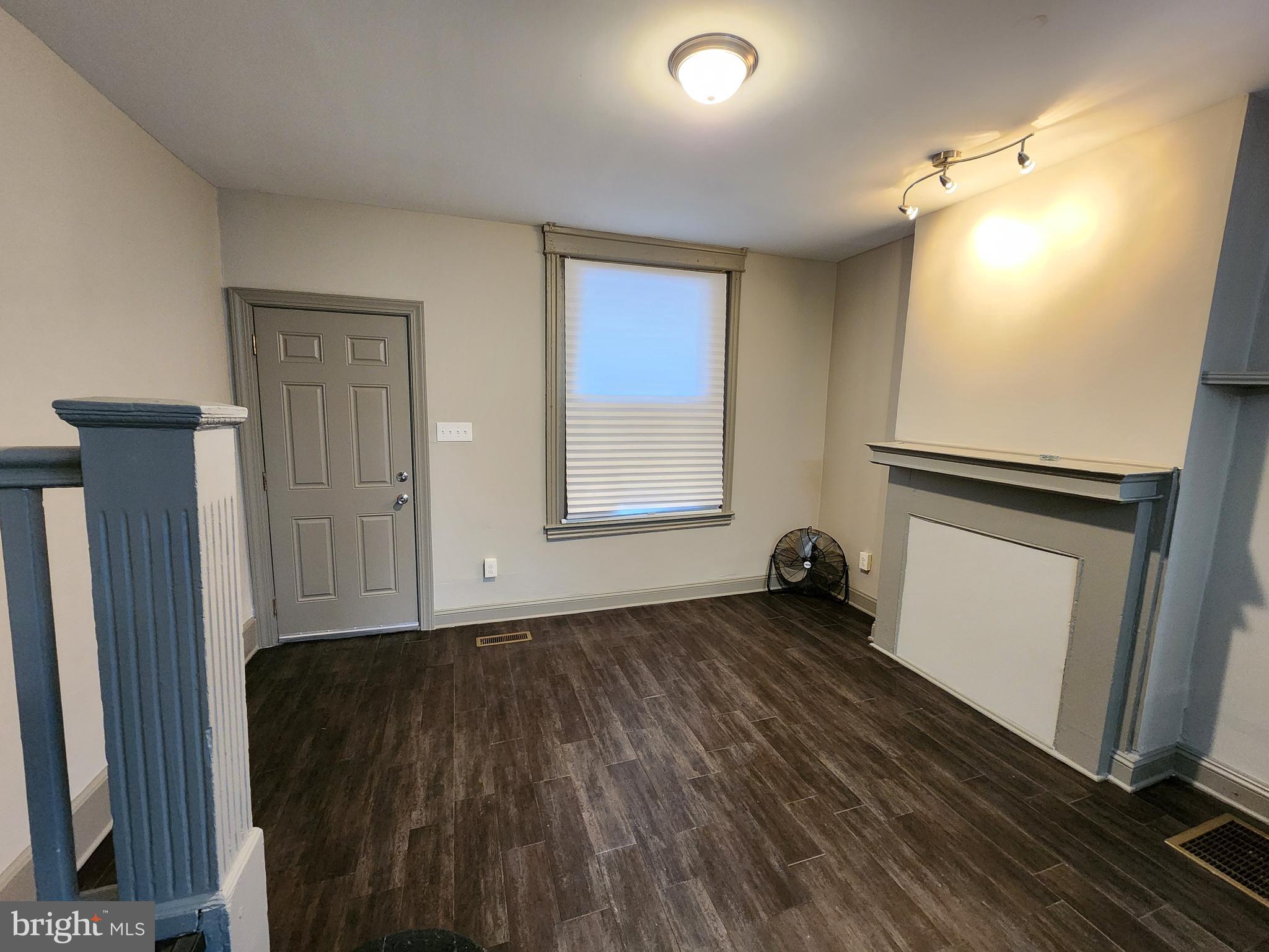 STRAWBERRY MANSION - Residential Lease